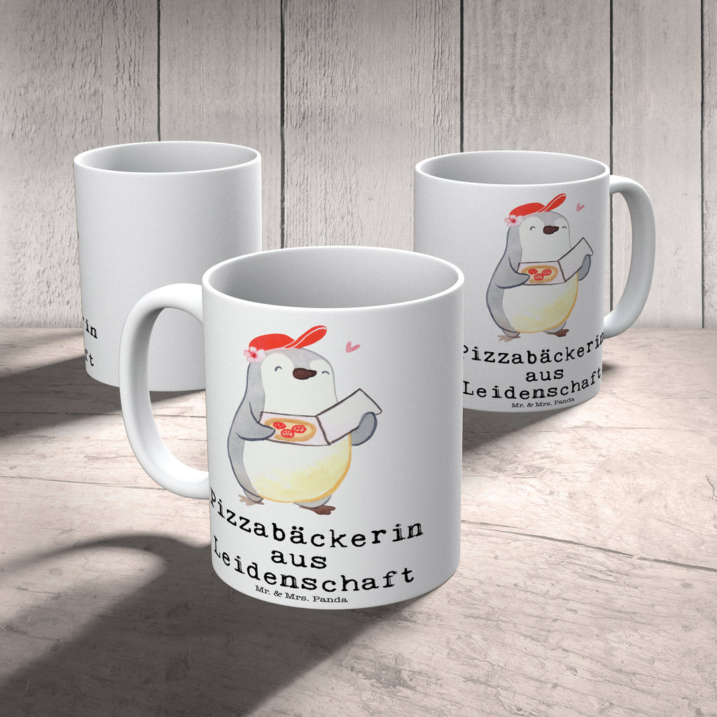 Tasse Pizzabäckerin aus Leidenschaft Lieferdienstmitarbeiterin, Pizzabäckerin,  Pizzabotin, Pizzabringdienst, Lieferbringdienst,  Becher, Kaffeetasse, Kaffeebecher, Tee, Frühstück, Büro  Beruf, Ausbildung, Jubiläum, Abschied, Rente, Kollege, Kollegin, Geschenk, Schenken, Arbeitskollege, Mitarbeiter, Firma, Danke, Dankeschön