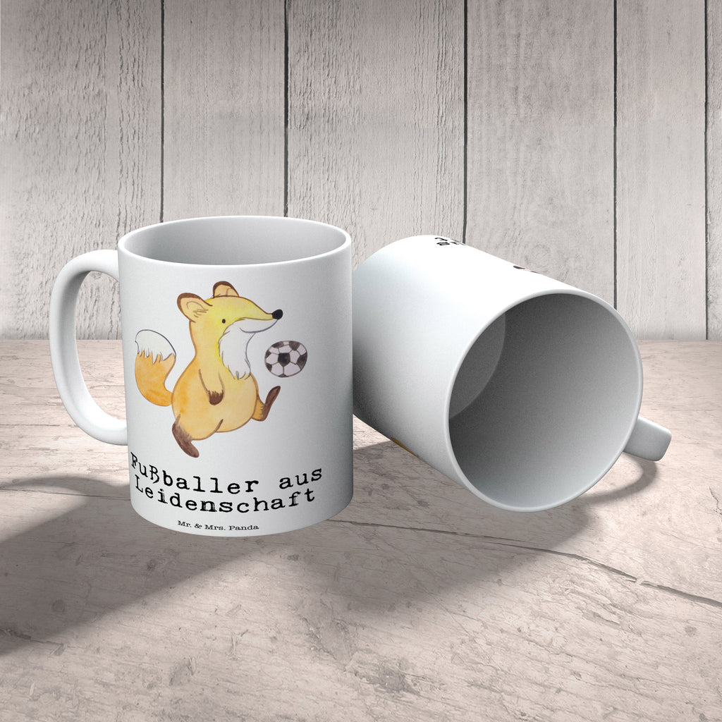 Tasse Fußballer aus Leidenschaft Fußballer, Fußballspieler, Profi Fußballer, Fußballspiel, Glücksbringer,  Becher, Kaffeetasse, Kaffeebecher, Tee, Frühstück, Büro  Beruf, Ausbildung, Jubiläum, Abschied, Rente, Kollege, Kollegin, Geschenk, Schenken, Arbeitskollege, Mitarbeiter, Firma, Danke, Dankeschön