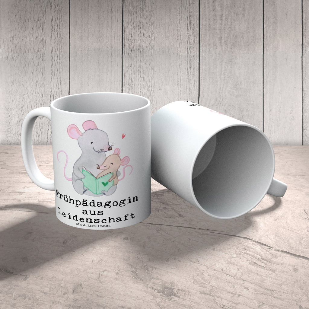 Tasse Frühpädagogin aus Leidenschaft Frühpädagogin, Frühpädagogik, Ausbildung, Studium,  Becher, Kaffeetasse, Kaffeebecher, Tee, Frühstück, Büro  Beruf, Ausbildung, Jubiläum, Abschied, Rente, Kollege, Kollegin, Geschenk, Schenken, Arbeitskollege, Mitarbeiter, Firma, Danke, Dankeschön