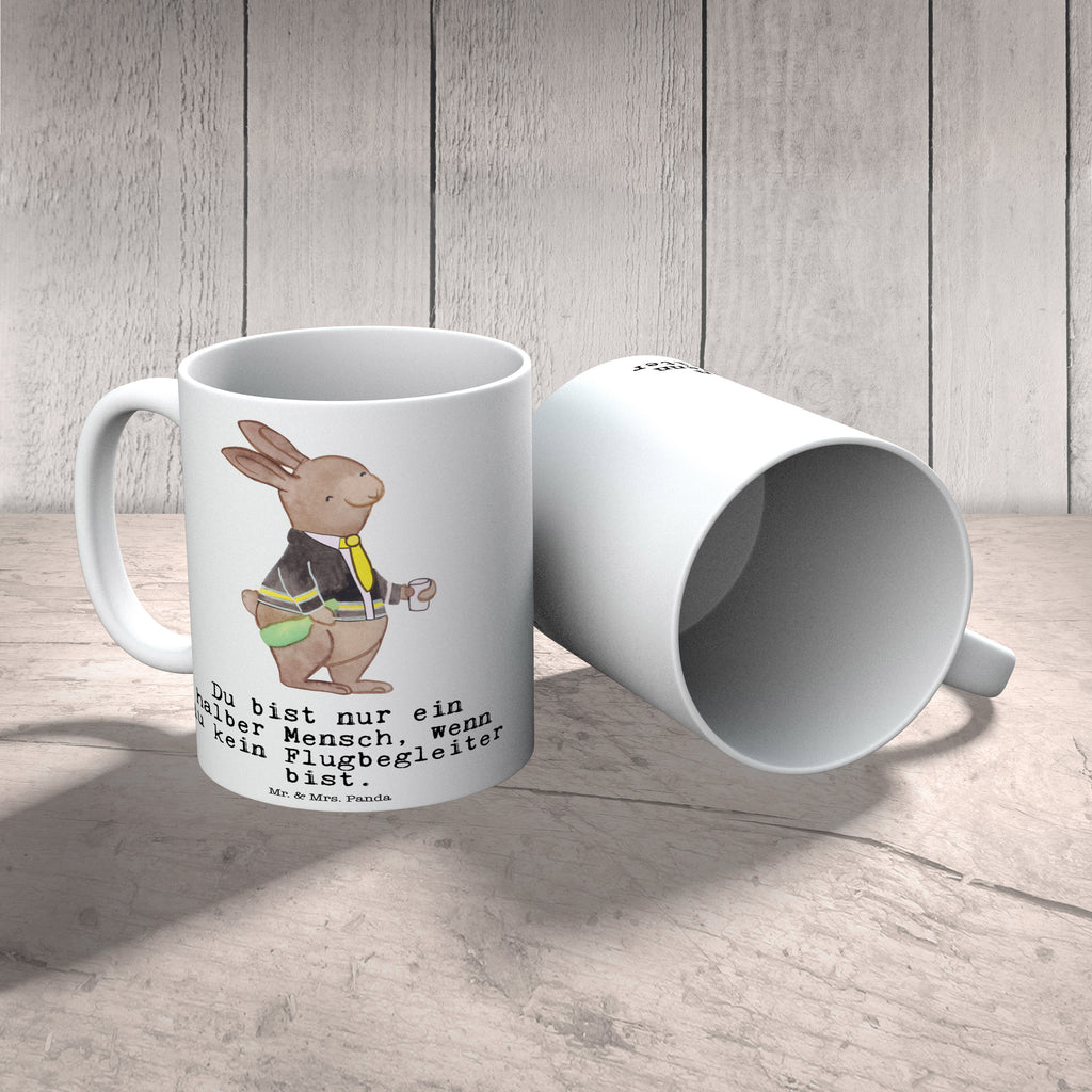 Tasse Flugbegleiter mit Herz Flugbegleiter, Steward, Flugsteward, 
Flight-Attendant Becher, Kaffeetasse, Kaffeebecher, Tee, Frühstück, Büro  Beruf, Ausbildung, Jubiläum, Abschied, Rente, Kollege, Kollegin, Geschenk, Schenken, Arbeitskollege, Mitarbeiter, Firma, Danke, Dankeschön