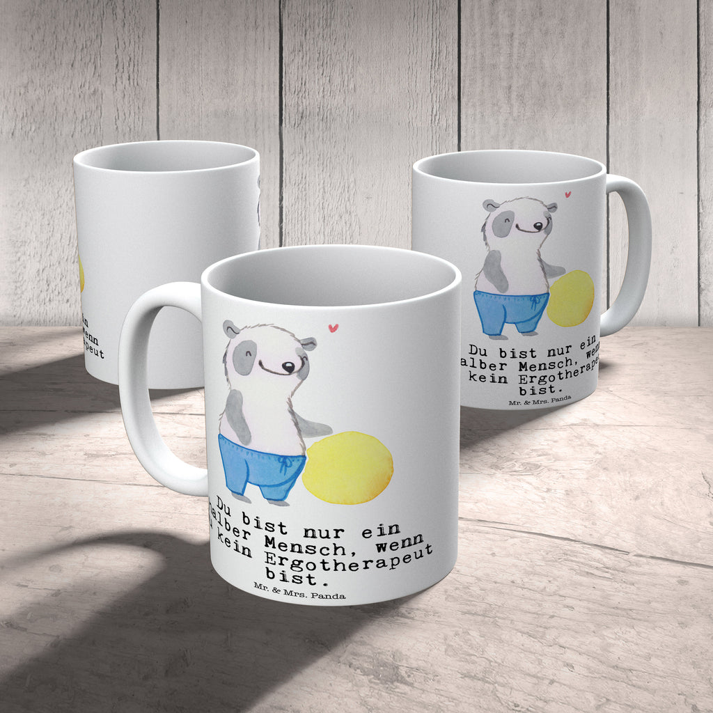 Tasse Ergotherapeut mit Herz Ergotherapeut, Ergotherapie, Ausbildung,  Becher, Kaffeetasse, Kaffeebecher, Tee, Frühstück, Büro  Beruf, Ausbildung, Jubiläum, Abschied, Rente, Kollege, Kollegin, Geschenk, Schenken, Arbeitskollege, Mitarbeiter, Firma, Danke, Dankeschön