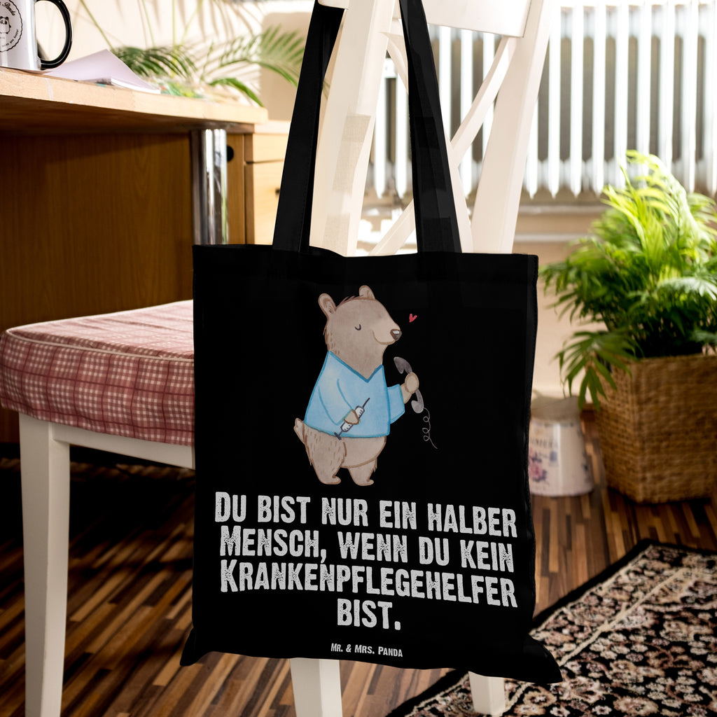 Tragetasche Krankenpflegehelfer mit Herz Beuteltasche, Beutel, Einkaufstasche, Jutebeutel, Stoffbeutel, Beruf, Ausbildung, Jubiläum, Abschied, Rente, Kollege, Kollegin, Geschenk, Schenken, Arbeitskollege, Mitarbeiter, Firma, Danke, Dankeschön, Krankenpflegehelfer, Pflegehelfer, Pflegekraft