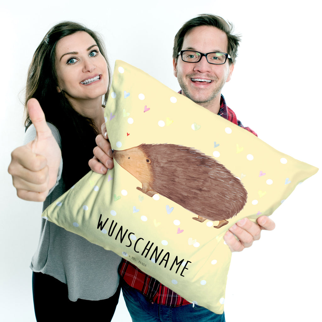Personalisiertes Kissen Igel Herzen Kissen, personalisiert, Name, Wunschname, bedrucken, Kopfkissen, Tiermotive, Gute Laune, lustige Sprüche, Tiere, Liebe, Herz, Herzen, Igel, Vertrauen, Kuss, Leben
