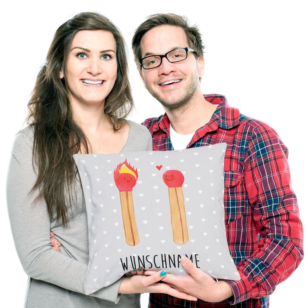 Personalisiertes Kissen Streichhölzer Kissen, personalisiert, Name, Wunschname, bedrucken, Kopfkissen, Liebe, Partner, Freund, Freundin, Ehemann, Ehefrau, Heiraten, Verlobung, Heiratsantrag, Liebesgeschenk, Jahrestag, Hocheitstag, Streichhölzer