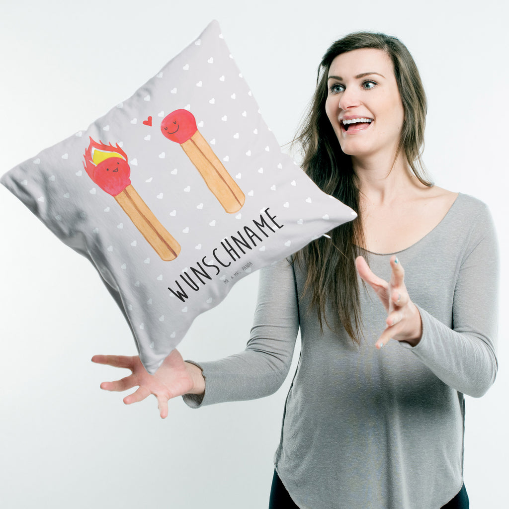 Personalisiertes Kissen Streichhölzer Kissen, personalisiert, Name, Wunschname, bedrucken, Kopfkissen, Liebe, Partner, Freund, Freundin, Ehemann, Ehefrau, Heiraten, Verlobung, Heiratsantrag, Liebesgeschenk, Jahrestag, Hocheitstag, Streichhölzer