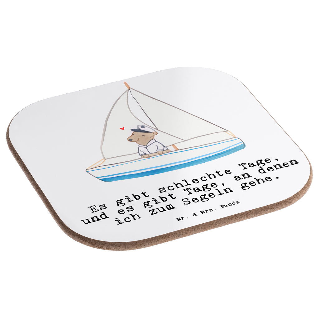 Quadratische Untersetzer Bär Segeln Tage Bierdeckel, Glasuntersetzer, Untersetzer Gläser, Getränkeuntersetzer, Geschenk, Sport, Sportart, Hobby, Schenken, Danke, Dankeschön, Auszeichnung, Gewinn, Sportler, segeln, Segeltörn, Segelboot, Segelschule, Yachtclub