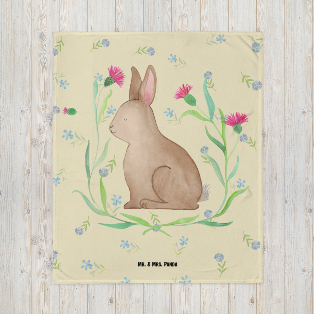 Kuscheldecke Hase sitzend Decke, Wohndecke, Tagesdecke, Wolldecke, Sofadecke, Ostern, Osterhase, Ostergeschenke, Osternest, Osterdeko, Geschenk zu Ostern, Frohe Ostern, Ostergrüße, Osterblume, Liebe, Grüße, Hase, Kaninchen