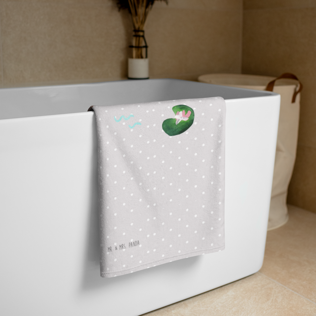 XL Badehandtuch Otter mit Seerose Handtuch, Badetuch, Duschtuch, Strandtuch, Saunatuch, Otter, Fischotter, Seeotter, Otter Seeotter See Otter