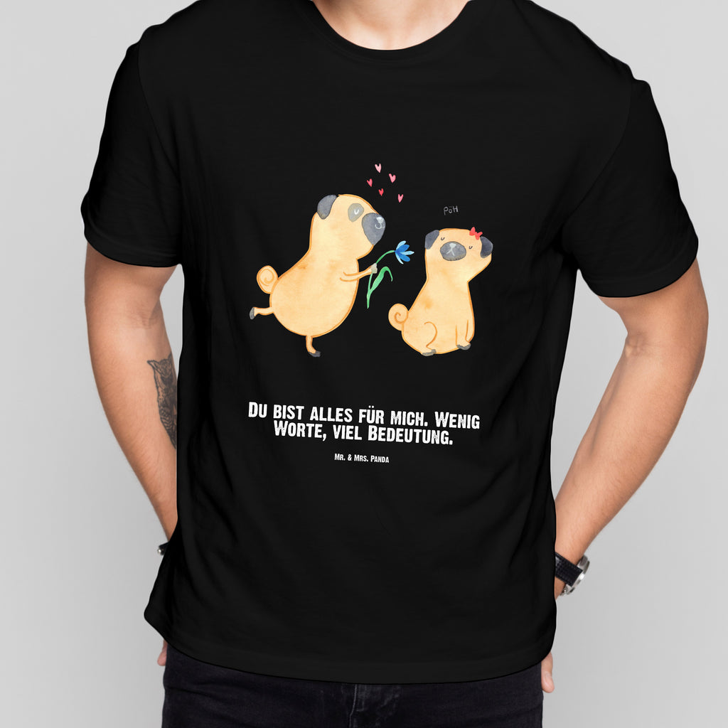 Größe L Personalisiertes T-Shirt Mops verliebt T-Shirt, Shirt, Tshirt, Lustiges T-Shirt, T-Shirt mit Spruch, Party, Junggesellenabschied, Jubiläum, Geburstag, Herrn, Damen, Männer, Frauen, Schlafshirt, Nachthemd, Sprüche, Hund, Hundemotiv, Haustier, Hunderasse, Tierliebhaber, Hundebesitzer, Mops, Möpse, Hundeliebe, verliebt, Liebe, Liebesspruch. Verlobt, Geschenk Freund, Partner