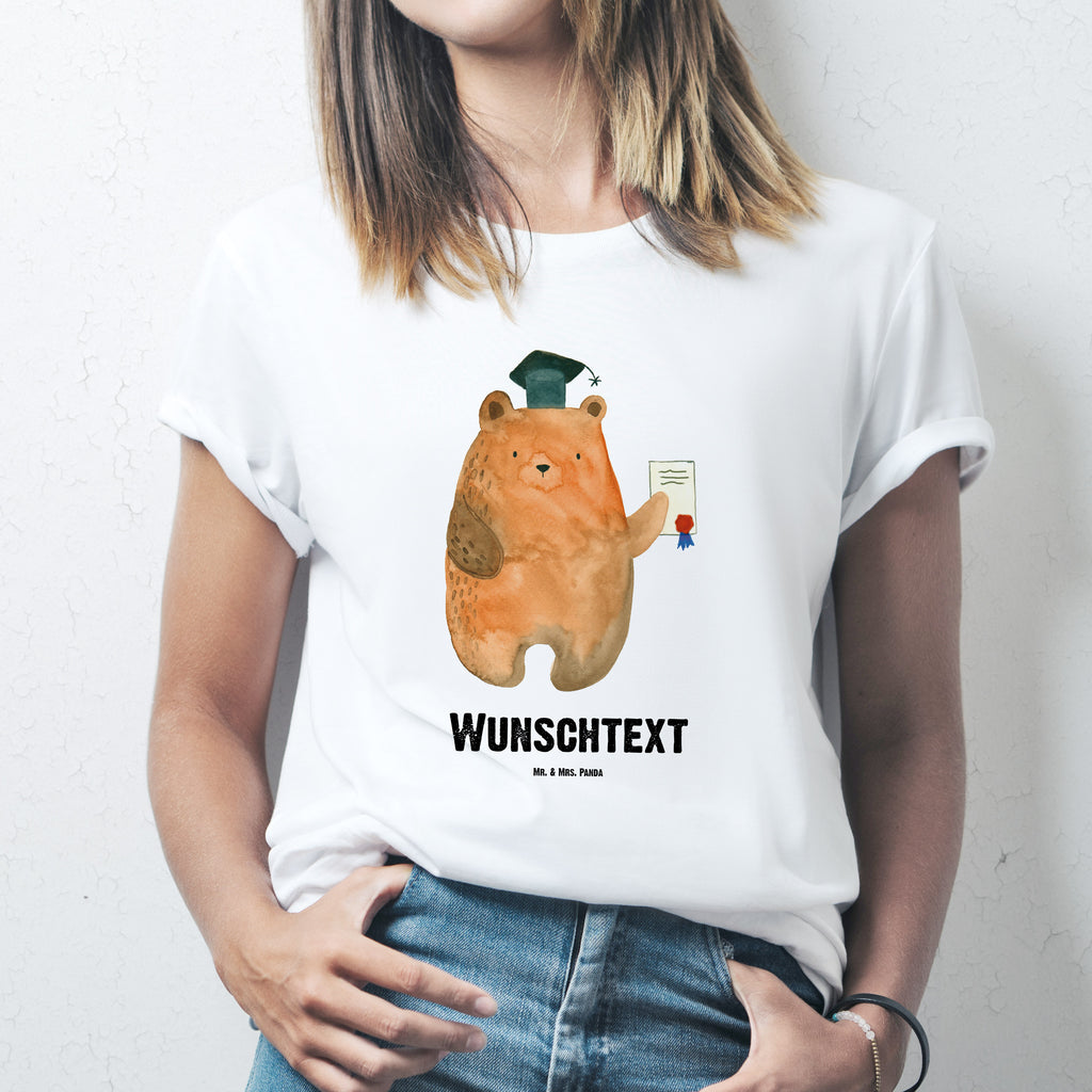 Größe L Personalisiertes T-Shirt Prüfungsbär T-Shirt, Shirt, Tshirt, Lustiges T-Shirt, T-Shirt mit Spruch, Party, Junggesellenabschied, Jubiläum, Geburstag, Herrn, Damen, Männer, Frauen, Schlafshirt, Nachthemd, Sprüche, Bär, Teddy, Teddybär, Abitur, Prüfungen, Prüfung bestanden, Abschluss, Zeugnis, Abschlusszeugnis