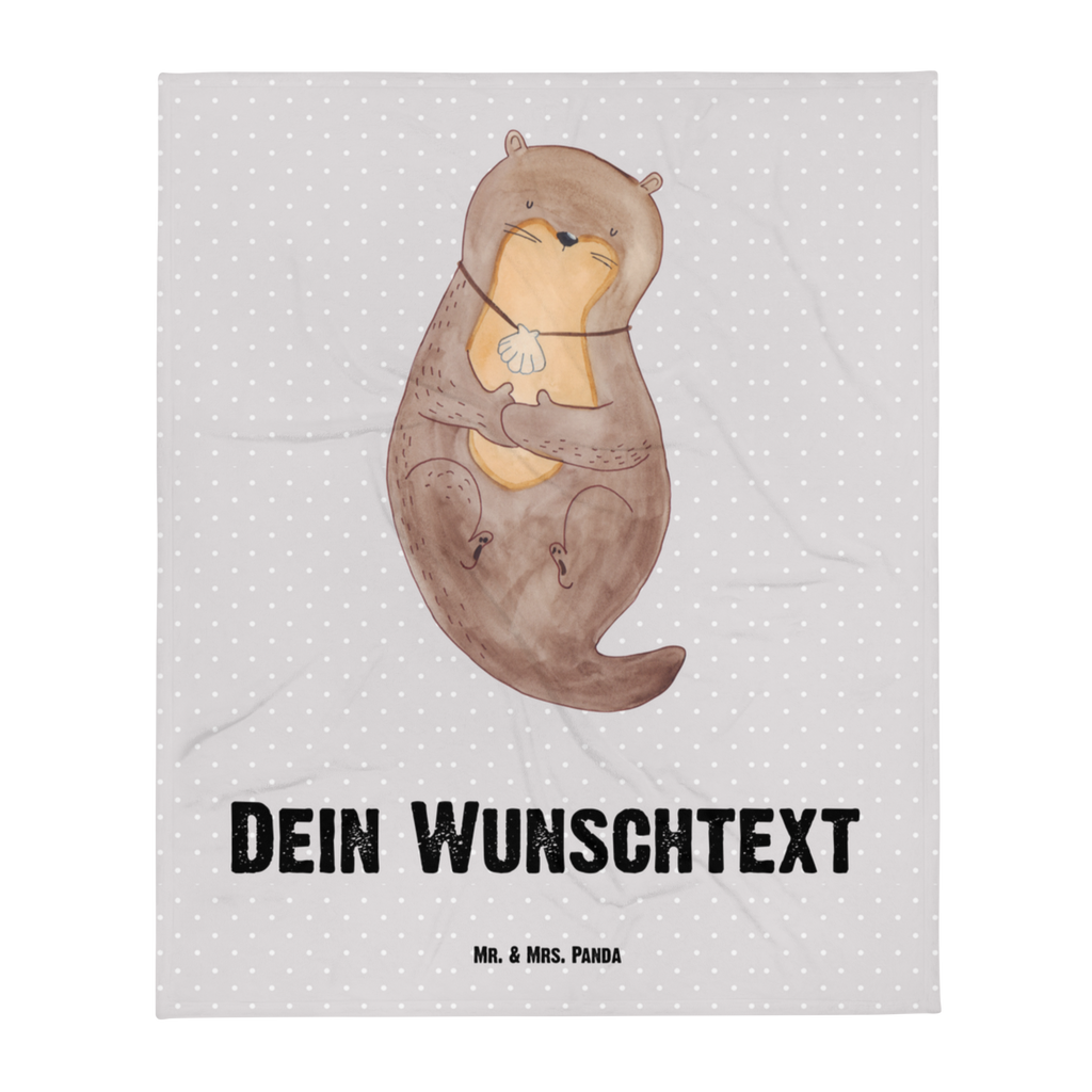 Personalisierte Decke Otter mit Muschelmedaillon Personalisierte Decke, Decke mit Namen, Kuscheldecke mit Namen, Decke bedrucken, Kuscheldecke bedrucken, Otter, Fischotter, Seeotter, Otterliebe, grübeln, träumen, Motivation, Tagträumen, Büro