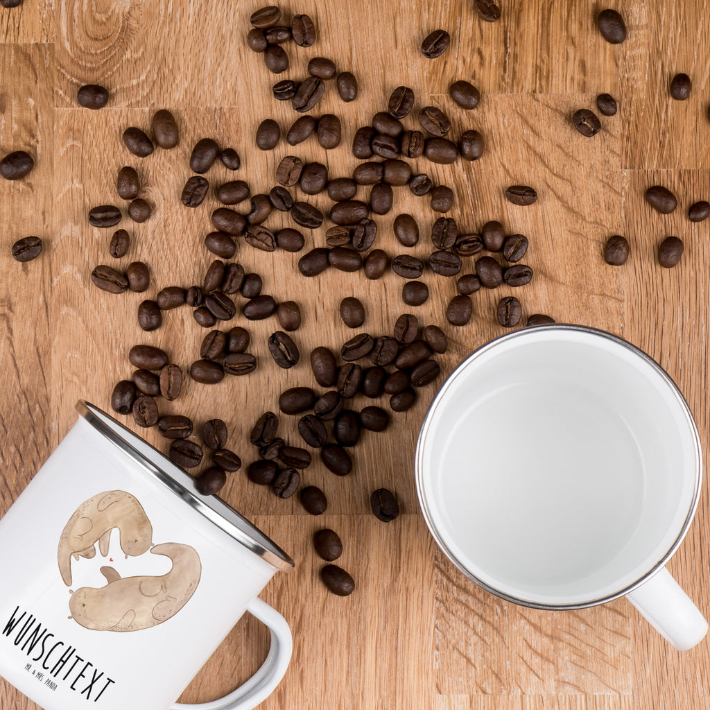 Personalisierte Emaille Tasse Otter Herz Emaille Tasse personalisiert, Emaille Tasse mit Namen, Campingtasse personalisiert, Namenstasse, Campingtasse bedrucken, Campinggeschirr personalsisert, Otter, Fischotter, Seeotter, Liebe, Herz, Liebesbeweis, Liebesgeschenk, Bessere Hälfte, Love you, Jahrestag, Hochzeitstag, Verlobung, gemeinsames Leben