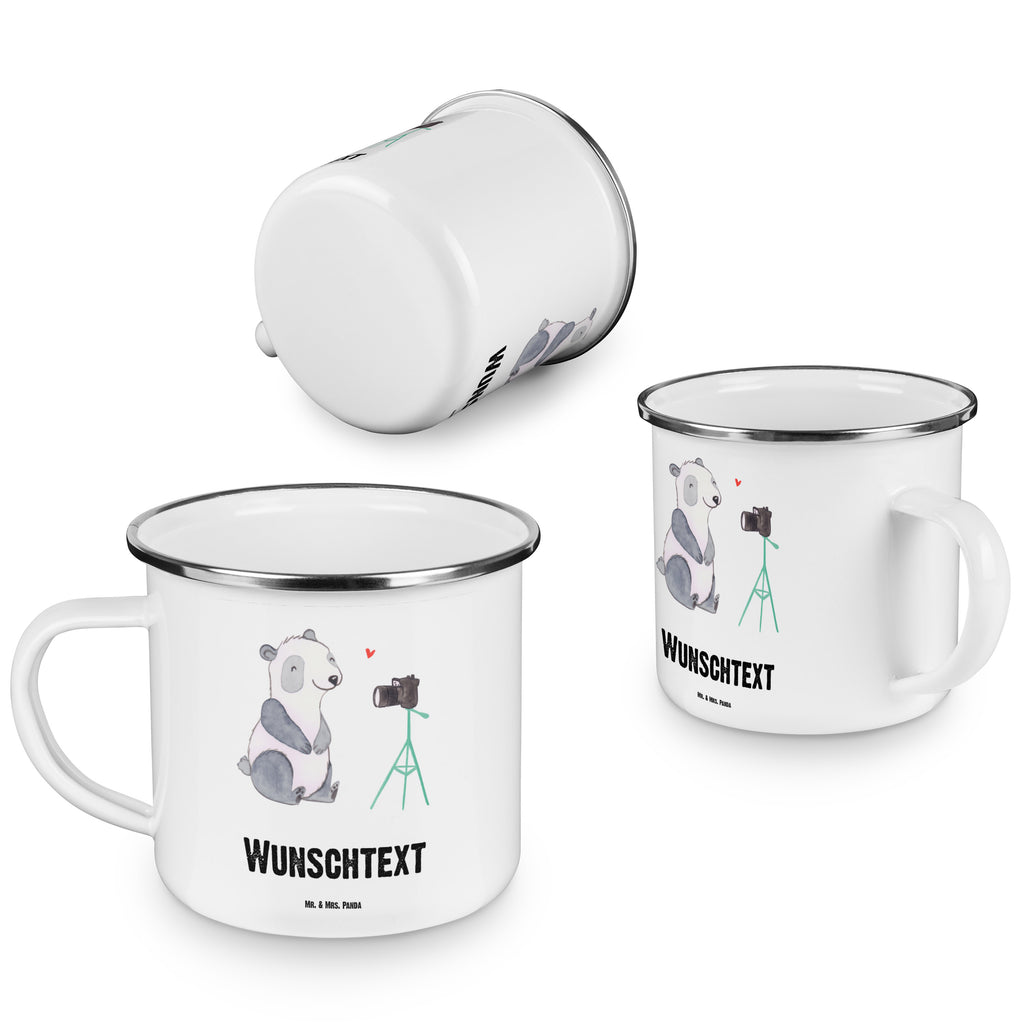 Personalisierte Emaille Tasse Vlogger mit Herz Emaille Tasse personalisiert, Emaille Tasse mit Namen, Campingtasse personalisiert, Namenstasse, Campingtasse bedrucken, Campinggeschirr personalsisert, Beruf, Ausbildung, Jubiläum, Abschied, Rente, Kollege, Kollegin, Geschenk, Schenken, Arbeitskollege, Mitarbeiter, Firma, Danke, Dankeschön