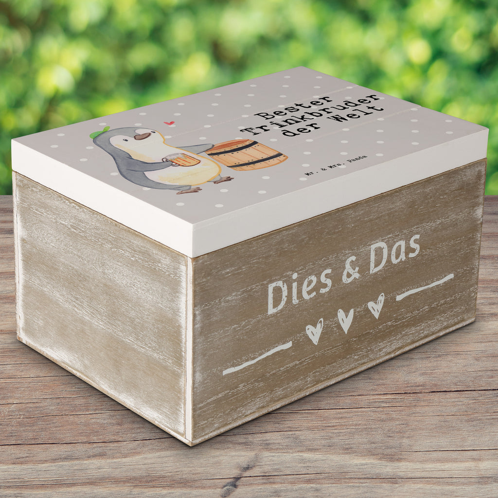Holzkiste Pinguin Bester Trinkbruder der Welt Holzkiste, Kiste, Schatzkiste, Truhe, Schatulle, XXL, Erinnerungsbox, Erinnerungskiste, Dekokiste, Aufbewahrungsbox, für, Dankeschön, Geschenk, Schenken, Geburtstag, Geburtstagsgeschenk, Geschenkidee, Danke, Bedanken, Mitbringsel, Freude machen, Geschenktipp, Trinkbruder, Trinkkumpel, Kumpel, Saufkumpane, Kumpane, Trinken, Party, Kleinigkeit