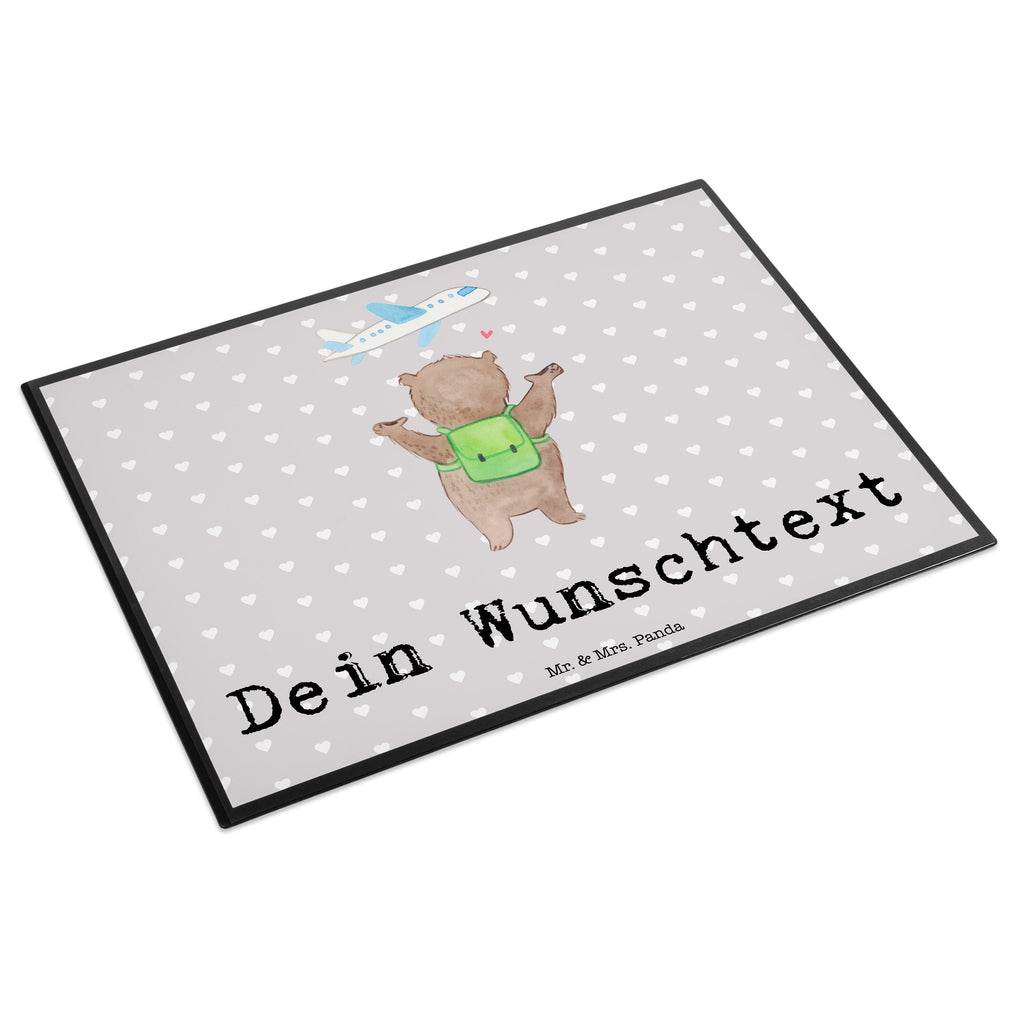 Personalisierte Schreibtischunterlage Bär Flugzeug Personalisierte Schreibunterlage, Personalisierte Schreibtischauflage, Personalisierte Schreibtisch Unterlagen, Schreibunterlage mit Namen, Schreibtischauflage  mit Namen, Schreibtisch Unterlagen mit Namen, Selbst gestalten, Namensaufdruck, Namenspersonalisierung, Liebe, Partner, Freund, Freundin, Ehemann, Ehefrau, Heiraten, Verlobung, Heiratsantrag, Liebesgeschenk, Jahrestag, Hocheitstag, Valentinstag, Geschenk für Frauen, Hochzeitstag, Mitbringsel, Geschenk für Freundin, Geschenk für Partner, Liebesbeweis, für Männer, für Ehemann