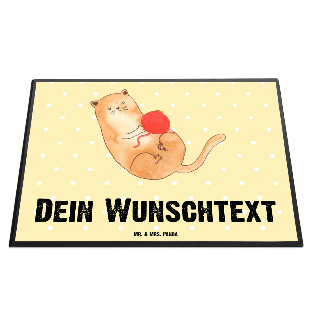 Personalisierte Schreibtischunterlage Katzen Wollknäul Personalisierte Schreibunterlage, Personalisierte Schreibtischauflage, Personalisierte Schreibtisch Unterlagen, Schreibunterlage mit Namen, Schreibtischauflage  mit Namen, Schreibtisch Unterlagen mit Namen, Selbst gestalten, Namensaufdruck, Namenspersonalisierung, Katze, Katzenmotiv, Katzenfan, Katzendeko, Katzenfreund, Katzenliebhaber, Katzenprodukte, Katzenartikel, Katzenaccessoires, Katzensouvenirs, Katzenliebhaberprodukte, Katzenmotive, Katzen, Kater, Mietze, Cat, Cats, Katzenhalter, Katzenbesitzerin, Haustier, Wollknäuel, Wolle, Spielen, Spiel, verspielt