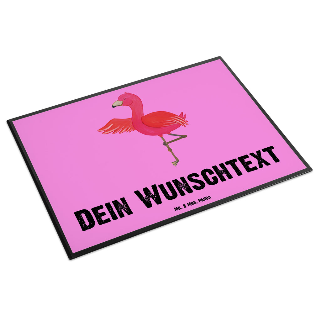 Personalisierte Schreibtischunterlage Flamingo Yoga Personalisierte Schreibunterlage, Personalisierte Schreibtischauflage, Personalisierte Schreibtisch Unterlagen, Schreibunterlage mit Namen, Schreibtischauflage  mit Namen, Schreibtisch Unterlagen mit Namen, Selbst gestalten, Namensaufdruck, Namenspersonalisierung, Flamingo, Vogel, Yoga, Namaste, Achtsamkeit, Yoga-Übung, Entspannung, Ärger, Aufregen, Tiefenentspannung