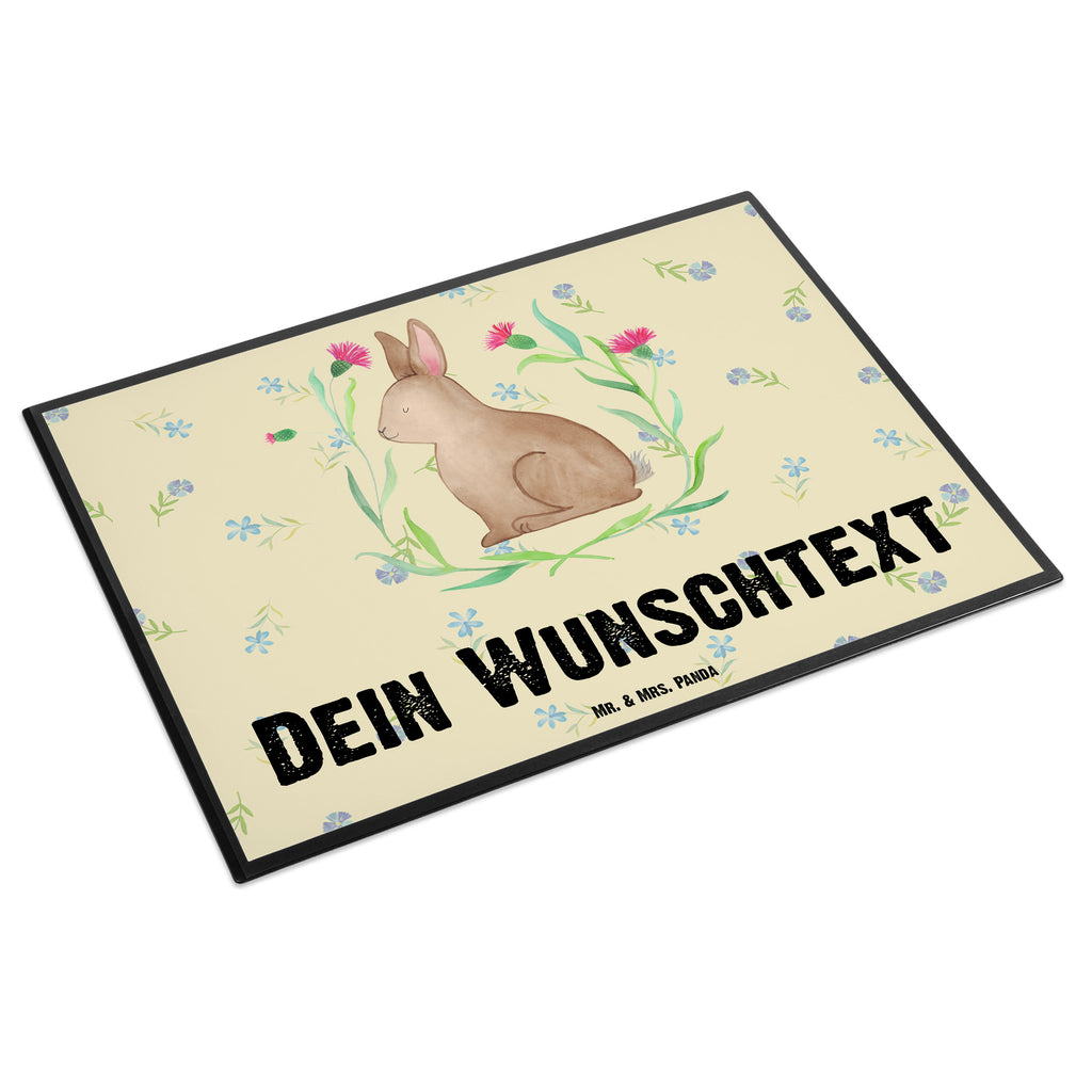 Personalisierte Schreibtischunterlage Hase sitzend Personalisierte Schreibunterlage, Personalisierte Schreibtischauflage, Personalisierte Schreibtisch Unterlagen, Schreibunterlage mit Namen, Schreibtischauflage  mit Namen, Schreibtisch Unterlagen mit Namen, Selbst gestalten, Namensaufdruck, Namenspersonalisierung, Ostern, Osterhase, Ostergeschenke, Osternest, Osterdeko, Geschenk zu Ostern, Frohe Ostern, Ostergrüße, Osterblume, Liebe, Grüße, Hase, Kaninchen