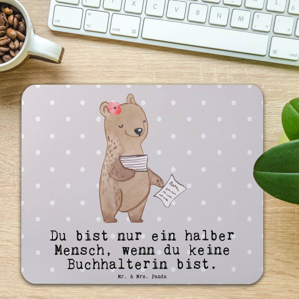 Mauspad Buchhalterin mit Herz Mousepad, Computer zubehör, Büroausstattung, PC Zubehör, Arbeitszimmer, Mauspad, Einzigartiges Mauspad, Designer Mauspad, Beruf, Ausbildung, Jubiläum, Abschied, Rente, Kollege, Kollegin, Geschenk, Schenken, Arbeitskollege, Mitarbeiter, Firma, Danke, Dankeschön, Buchhalter, in Bürojob, Backoffice Mitarbeiterin, Angestellte