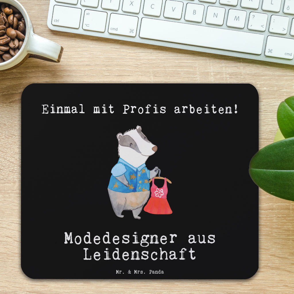 Mauspad Modedesigner aus Leidenschaft Mousepad, Computer zubehör, Büroausstattung, PC Zubehör, Arbeitszimmer, Mauspad, Einzigartiges Mauspad, Designer Mauspad, Beruf, Ausbildung, Jubiläum, Abschied, Rente, Kollege, Kollegin, Geschenk, Schenken, Arbeitskollege, Mitarbeiter, Firma, Danke, Dankeschön, Modedesigner, Fashion Designer, Modeschöpfer