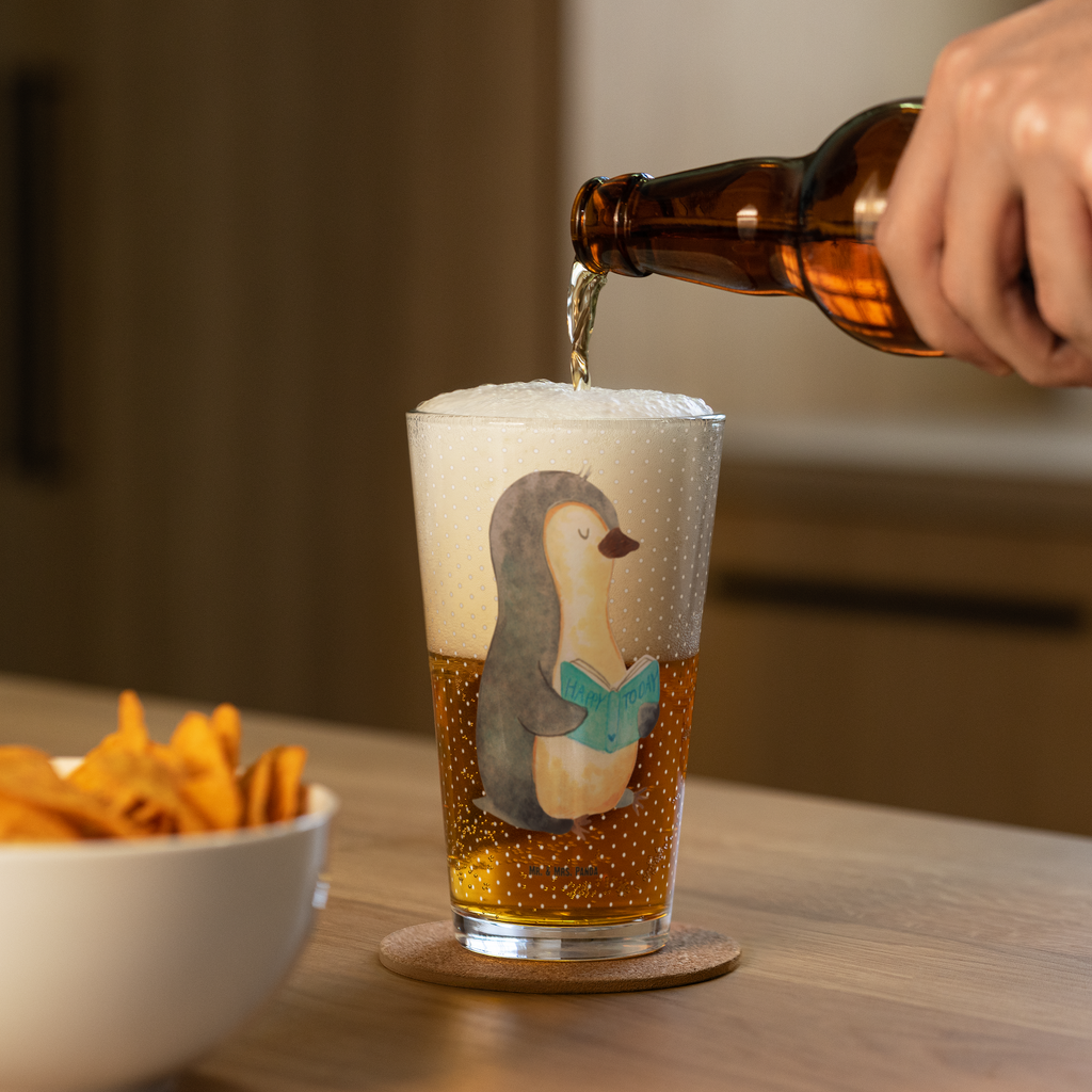Premium Trinkglas Pinguin Buch Trinkglas, Glas, Pint Glas, Bierglas, Cocktail Glas, Wasserglas, Pinguin, Pinguine, Buch, Lesen, Bücherwurm, Nichtstun, Faulenzen, Ferien, Urlaub, Freizeit