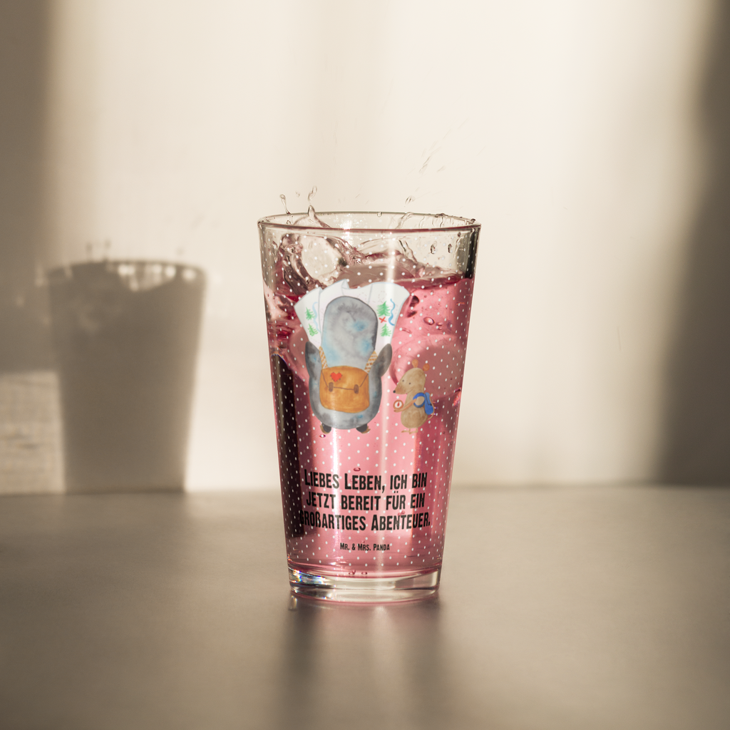 Premium Trinkglas Pinguin & Maus Wanderer Trinkglas, Glas, Pint Glas, Bierglas, Cocktail Glas, Wasserglas, Pinguin, Pinguine, Abenteurer, Abenteuer, Roadtrip, Ausflug, Wanderlust, wandern