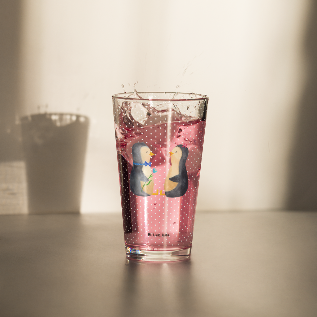 Premium Trinkglas Pinguin Pärchen Trinkglas, Glas, Pint Glas, Bierglas, Cocktail Glas, Wasserglas, Pinguin, Pinguine, Liebe, Liebespaar, Liebesbeweis, Liebesgeschenk, Verlobung, Jahrestag, Hochzeitstag, Hochzeit, Hochzeitsgeschenk, große Liebe, Traumpaar