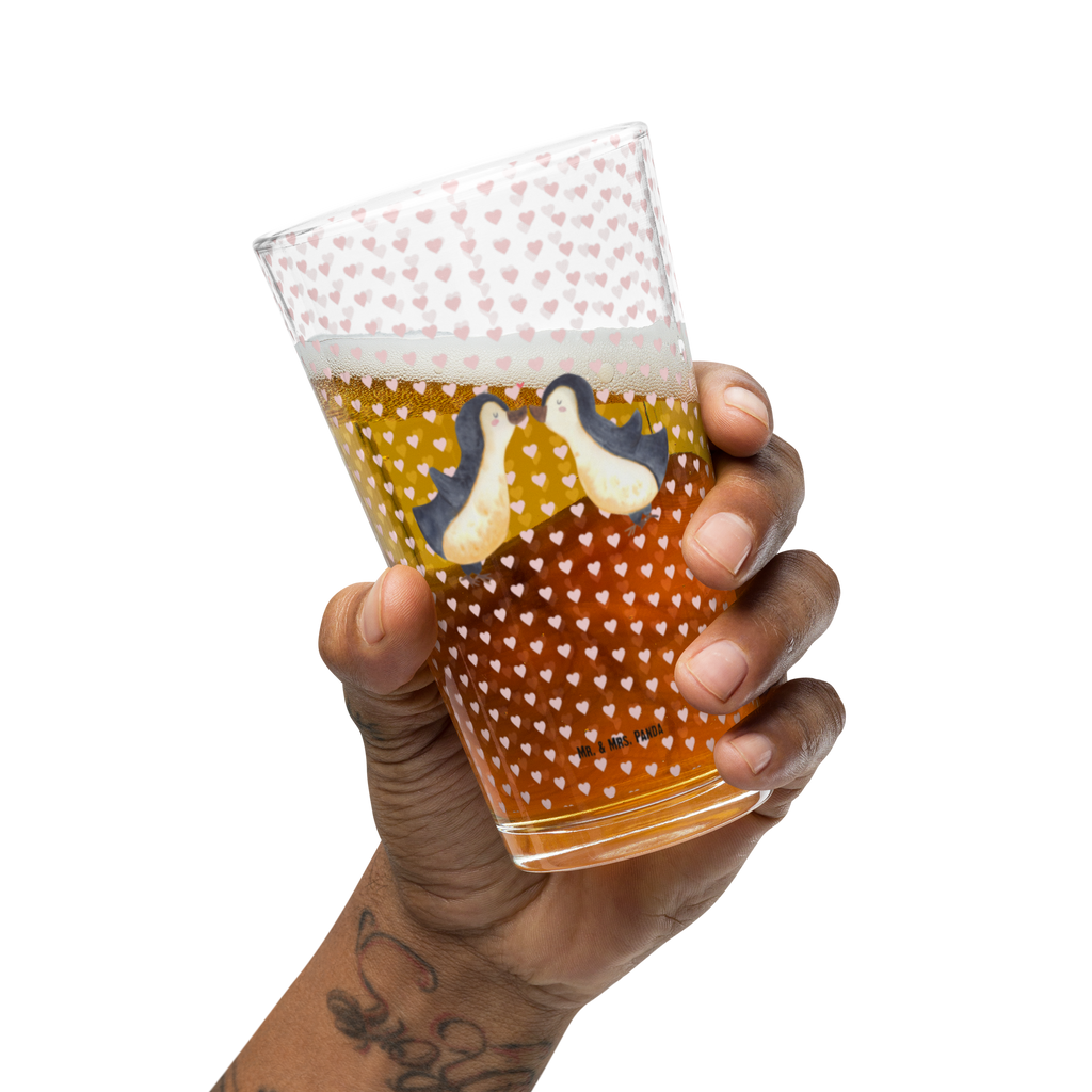 Premium Trinkglas Pinguin Liebe Trinkglas, Glas, Pint Glas, Bierglas, Cocktail Glas, Wasserglas, Liebe, Partner, Freund, Freundin, Ehemann, Ehefrau, Heiraten, Verlobung, Heiratsantrag, Liebesgeschenk, Jahrestag, Hocheitstag, Pinguin, Pinguine, Pinguin Paar, Pinguinpaar, Pinguin Liebe, Paar, Pärchen. Liebespaar, Liebesbeweis, Liebesspruch, Hochzeitstag, Geschenk Freund, Geschenk Freundin, Verlobte, Verlobter, Love, Geschenk Hochzeitstag, Geschenkidee, Hochzeit, Gastgeschenk
