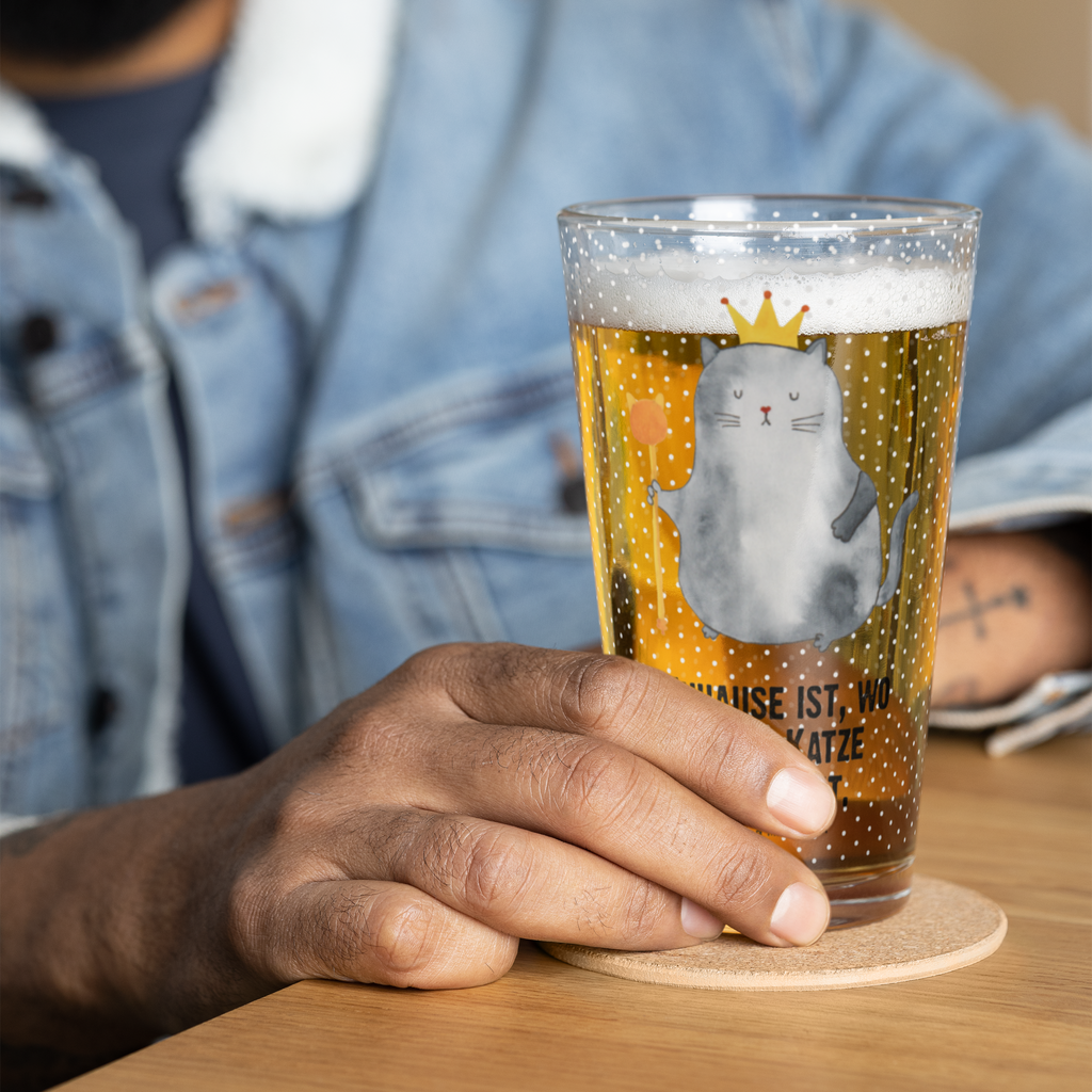 Premium Trinkglas Katzen Koenig Trinkglas, Glas, Pint Glas, Bierglas, Cocktail Glas, Wasserglas, Katze, Katzenmotiv, Katzenfan, Katzendeko, Katzenfreund, Katzenliebhaber, Katzenprodukte, Katzenartikel, Katzenaccessoires, Katzensouvenirs, Katzenliebhaberprodukte, Katzenmotive, Katzen, Kater, Mietze, Cat, Cats, Katzenhalter, Katzenbesitzerin, Haustier, König, Königin, Queen, Familie, Mietzhaus, Wohnung, erste eigenen Wohnung, Umzug, Einzug