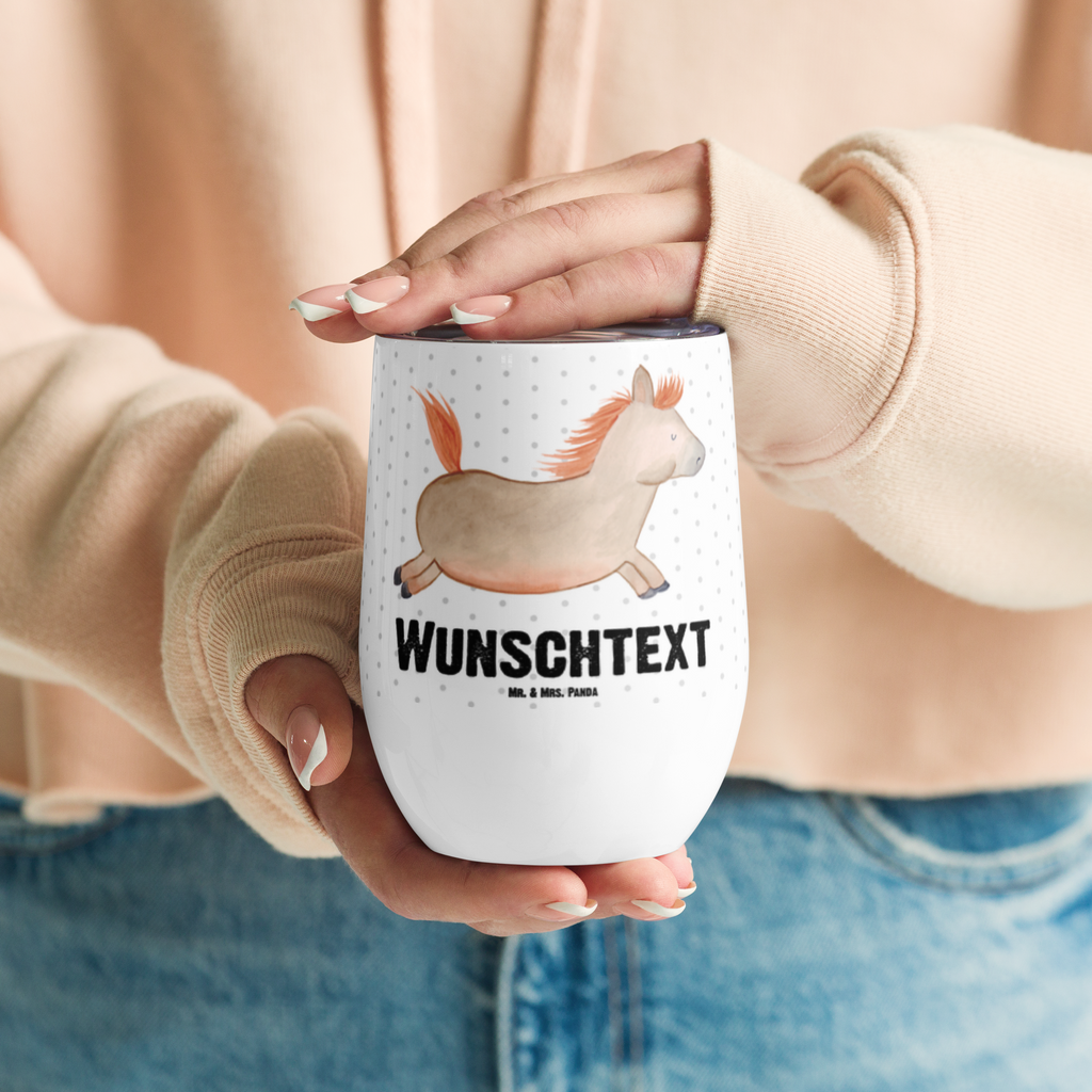Personalisierter Weinbecher Pferd springt Personalisierter Weinbecher, Personalisierter Glühwein Becher, Heißgetränke, Personalisierter Trinkbecher, Personalisierter Weinkelch, Personalisiertes Weingläser, hochwertiger Weinbecher, Weinbecher Reisen, Weinbecher unterwegs, Personalisertes Sommerglas, mit Namen, Wunschtext, Personalisierung, selbst bedrucken, Personalisiertes Weinglas, Bauernhof, Hoftiere, Landwirt, Landwirtin, Pferd, Pony, Pferde, Stall, Pferdestall, ausreiten, reiten, Pferdebesitzer