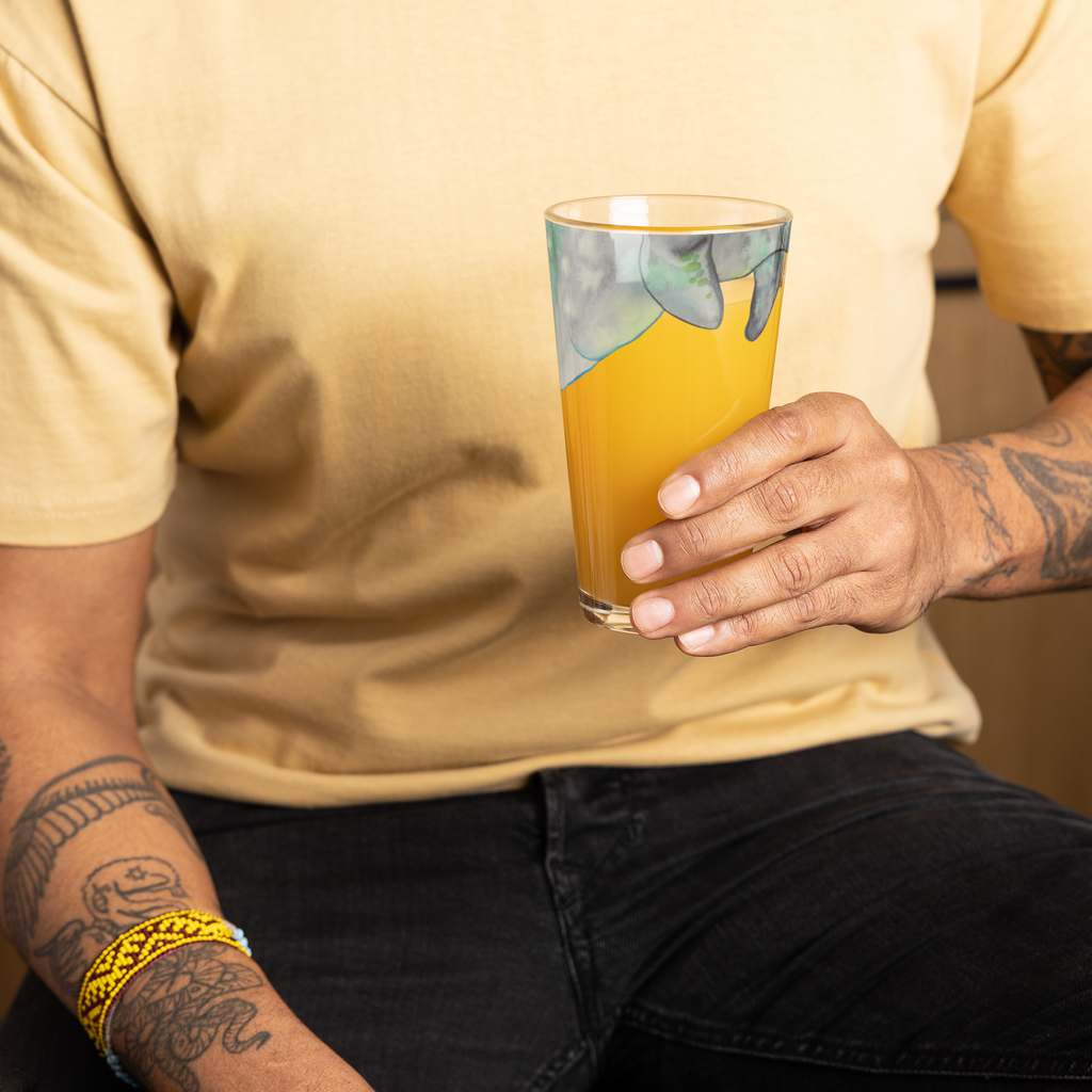 Personalisiertes Trinkglas Seekuh chillt Personalisiertes Trinkglas, Personalisiertes Glas, Personalisiertes Pint Glas, Personalisiertes Bierglas, Personalisiertes Cocktail Glas, Personalisiertes Wasserglas, Glas mit Namen, Glas selber bedrucken, Wunschtext, Selbst drucken, Wunschname, Meerestiere, Meer, Urlaub, Seekuh, Seekühe, Diät, Abnehmen, Zucker, Diätwahn, Essen, Süßigkeiten