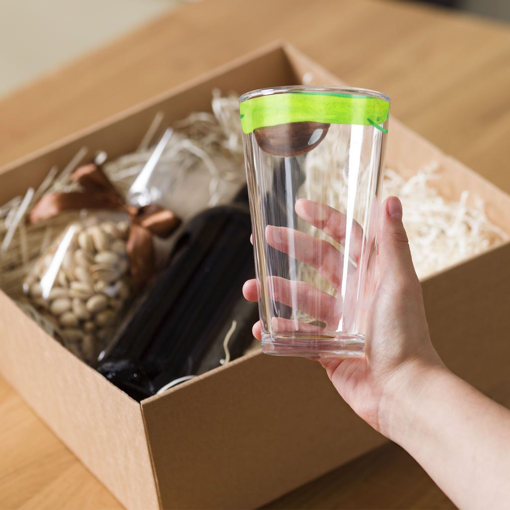 Personalisiertes Trinkglas Avocado Yoga Personalisiertes Trinkglas, Personalisiertes Glas, Personalisiertes Pint Glas, Personalisiertes Bierglas, Personalisiertes Cocktail Glas, Personalisiertes Wasserglas, Glas mit Namen, Glas selber bedrucken, Wunschtext, Selbst drucken, Wunschname, Avocado, Veggie, Vegan, Gesund, Avocado Yoga Vegan