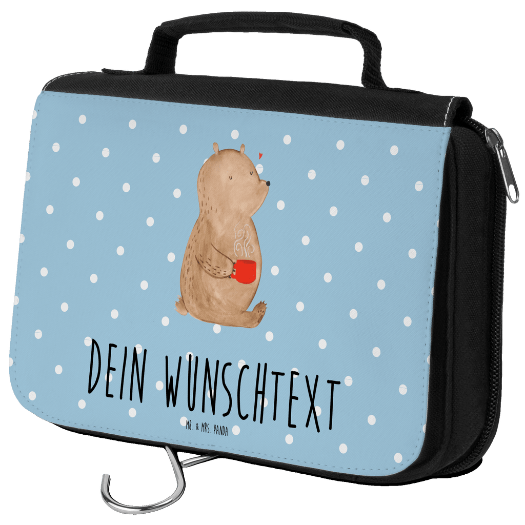 Personalisierter Kulturbeutel Bär Kaffee Personalisierter Kulturbeutel, Personalisierte Waschtasche, Personalisierte Kosmetiktasche, Damen, Herren, Personalisierte Aufbewahrungstasche, Personalisierte Schminktasche, Personalisierter Kosmetikbeutel, Personalisierter Organizer, Personalisierte Kulturtasche, Personalisierte Schminkutensil, Personalisierung, Wunschtext, Wunschname, Selbst bedrucken, Kulturbeutel mit Namen, Bär, Teddy, Teddybär, Kaffee, Coffee, Bären, guten Morgen, Morgenroutine, Welt erobern, Welt retten, Motivation