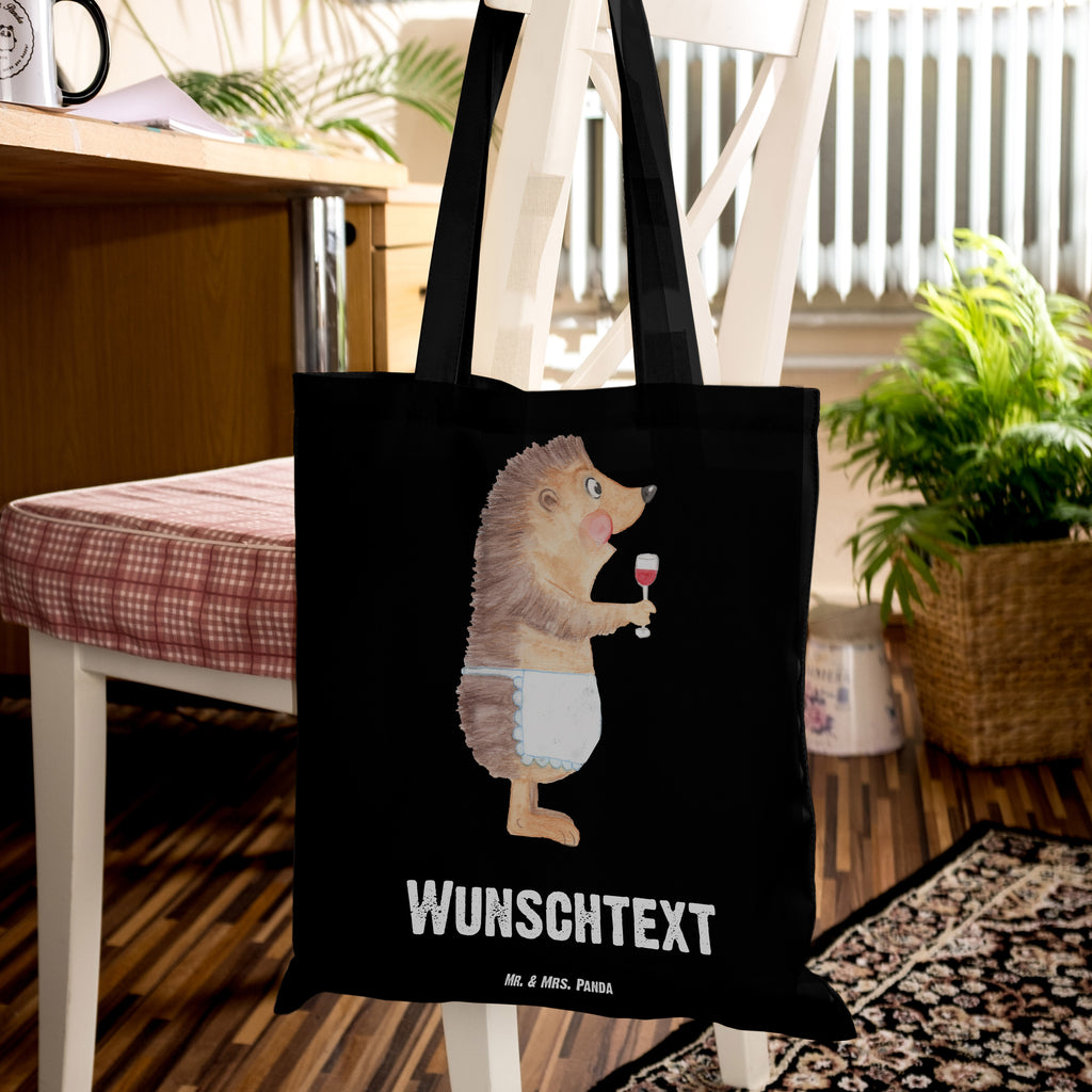 Personalisierte Tragetasche Igel mit Wein Personalisierte Beuteltasche, Personalisierter Beutel, Personalisierte Einkaufstasche, Personalisierter Jutebeutel, Personalisierter Stoffbeutel, Tragetasche mit Namen, Einkaufstasche mit Namen, Stoffbeutel mit Namen, Personalisierte Tasche, Personalisierte Jutetasche, Personalisierte Kindergartentasche, Tiermotive, Gute Laune, lustige Sprüche, Tiere, Wein Spruch, Igel, Geschenk Weintrinker, Geschenk Weinliebhaber, Wein Deko, Weinglas, Rotwein, Weißwein, Wein trinken