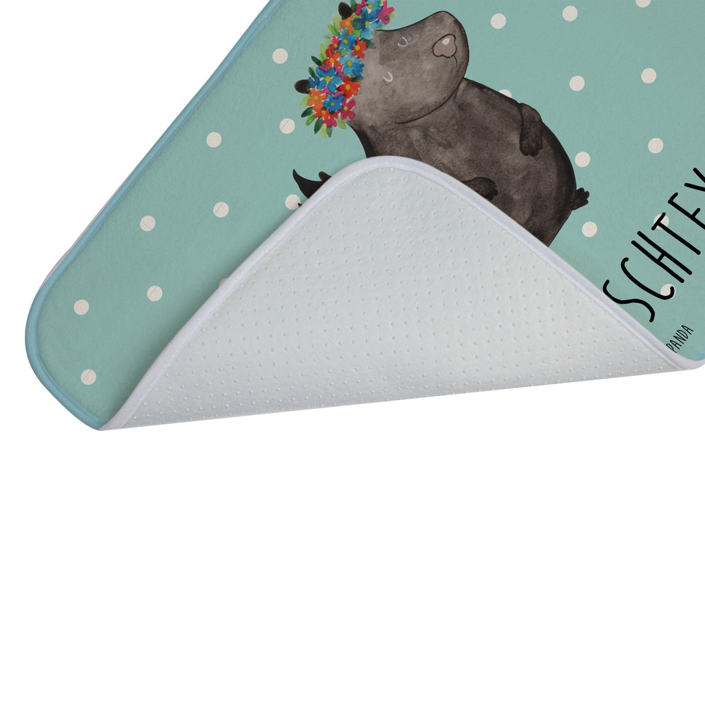 Personalisierter Badvorleger Stinktier Blumenmaedchen Personalisierte Badematte, Personalisierter Badteppich, Personalisierter Duschvorleger, Personalisierter Badezimmerteppich, Personalisierter Badezimmermatte, Personalisierter Badvorleger, Personalisierter Duschmatte, Personalisierter Duschteppich, Badematte mit Namen, Badteppich mit Namen, Duschvorleger mit Namen, Badezimmerteppich mit Namen, Badezimmermatte mit Namen, Badvorleger mit Namen, Duschmatte mit Namen, Duschteppich mit Namen, Wunschtext, Badvorleger selbst bedrucken, Wunschname, Personalisieren, Stinktier, Skunk, Wildtier, Raubtier, Stinker, Stinki, Yoga, Namaste, Lebe, Liebe, Lache