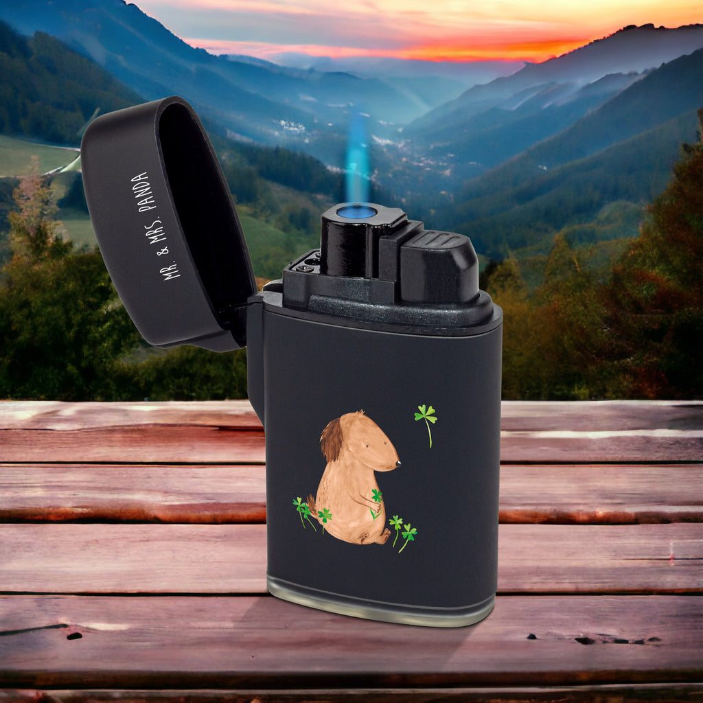 Feuerzeug Hund Kleeblatt Hund, Hundemotiv, Haustier, Hunderasse, Tierliebhaber, Hundebesitzer, Sprüche, Kleeblatt, Glück, Tagträume, Motivation, Neuanfang, Geschenk, Glücksbringer, Selbstliebe, Achtsamkeit