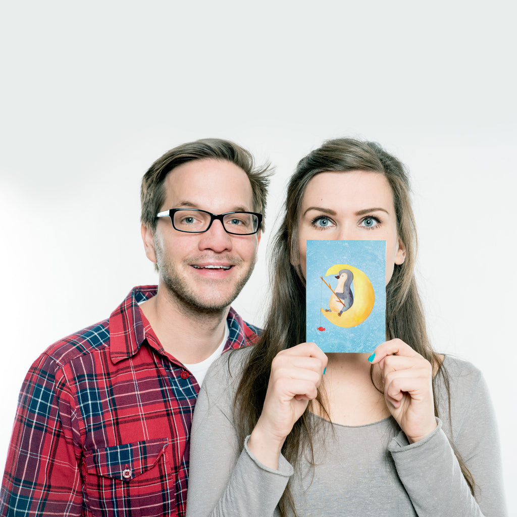 Postkarte Pinguin Mond Geschenkkarte, Grußkarte, Karte, Einladung, Ansichtskarte, Geburtstagskarte, Einladungskarte, Dankeskarte, Pinguin, Pinguine, Spruch, schlafen, Nachtruhe, Einschlafen, Schlafzimmer, Schlafstörungen, Gästezimmer