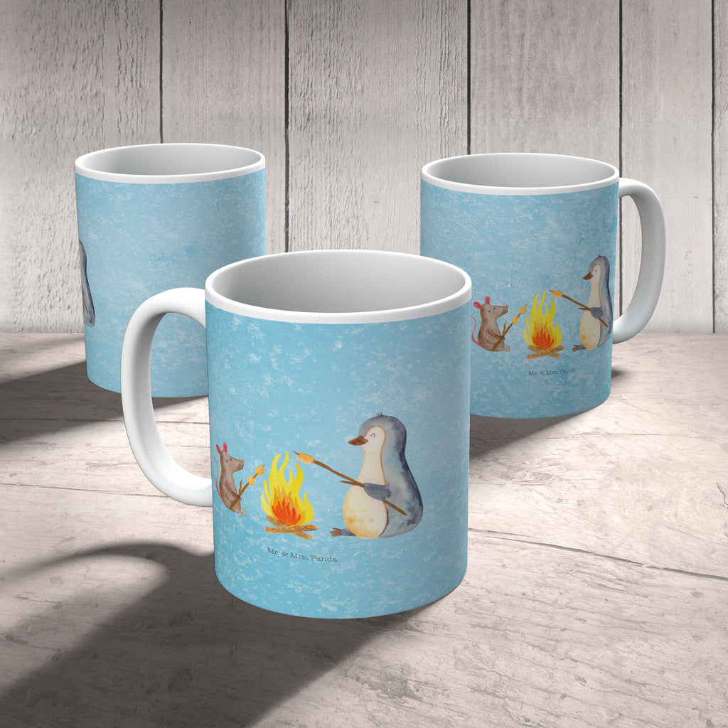 Tasse Pinguin Lagerfeuer Pinguin, Maus, Pinguine, Lagerfeuer, Leben, Arbeit, Job, Motivation, Büro, Büroalltag, Lebensspruch, Lebensmotivation, Neustart, Liebe, grillen, Feuer, Marshmallows Becher, Kaffeetasse, Kaffeebecher, Tee, Frühstück, Büro  Pinguin