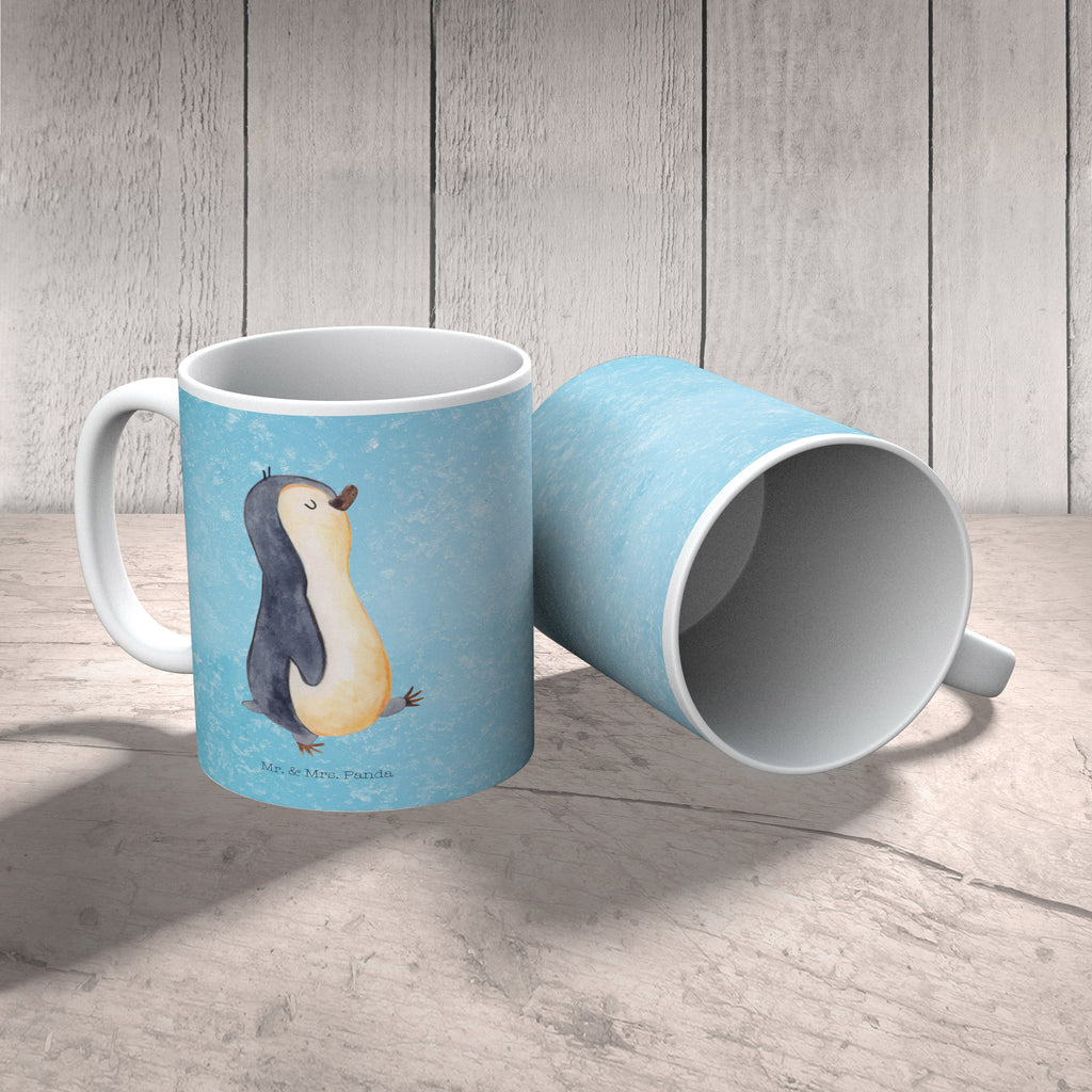 Tasse Pinguin marschierend Pinguin, Pinguine, Frühaufsteher, Langschläfer, Bruder, Schwester, Familie	 Becher, Kaffeetasse, Kaffeebecher, Tee, Frühstück, Büro  Pinguin