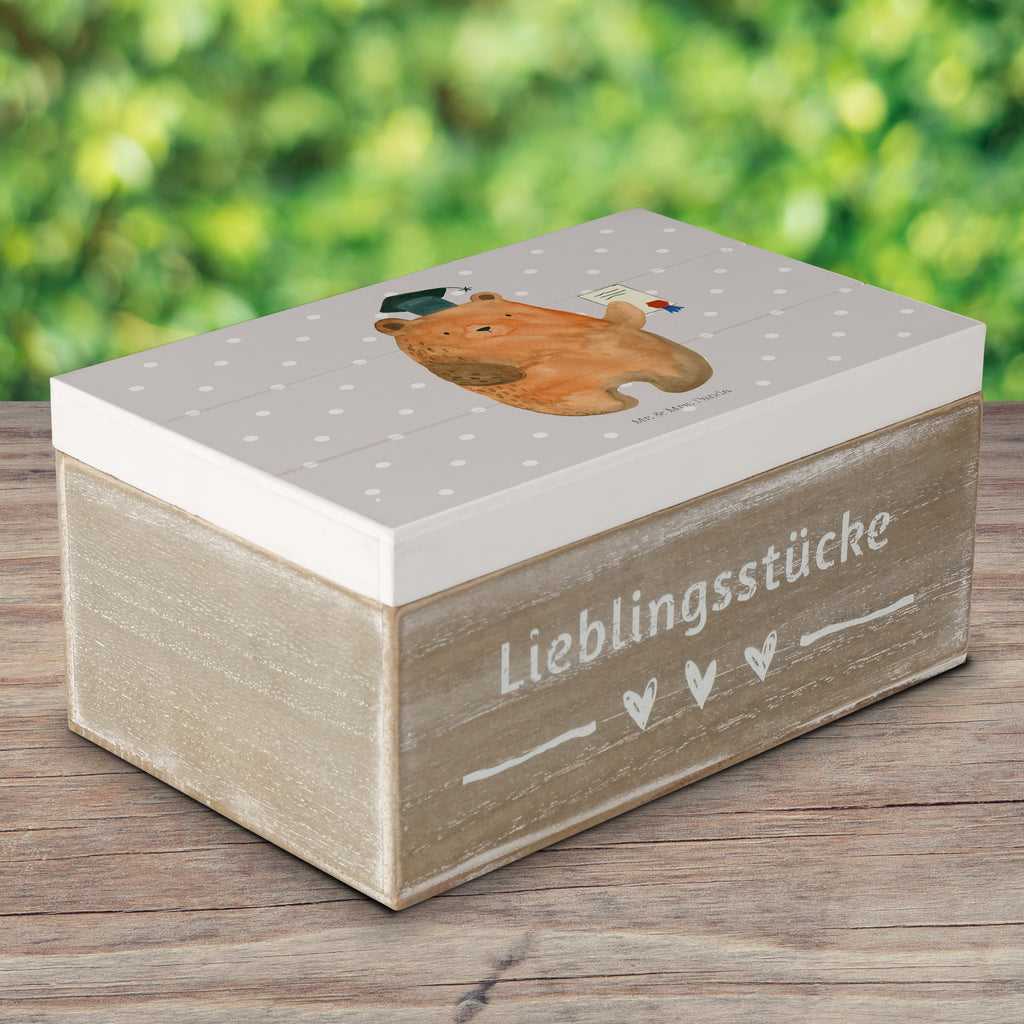 Holzkiste Prüfungsbär Holzkiste, Kiste, Schatzkiste, Truhe, Schatulle, XXL, Erinnerungsbox, Erinnerungskiste, Dekokiste, Aufbewahrungsbox, Bär, Teddy, Teddybär, Abitur, Prüfungen, Prüfung bestanden, Abschluss, Zeugnis, Abschlusszeugnis