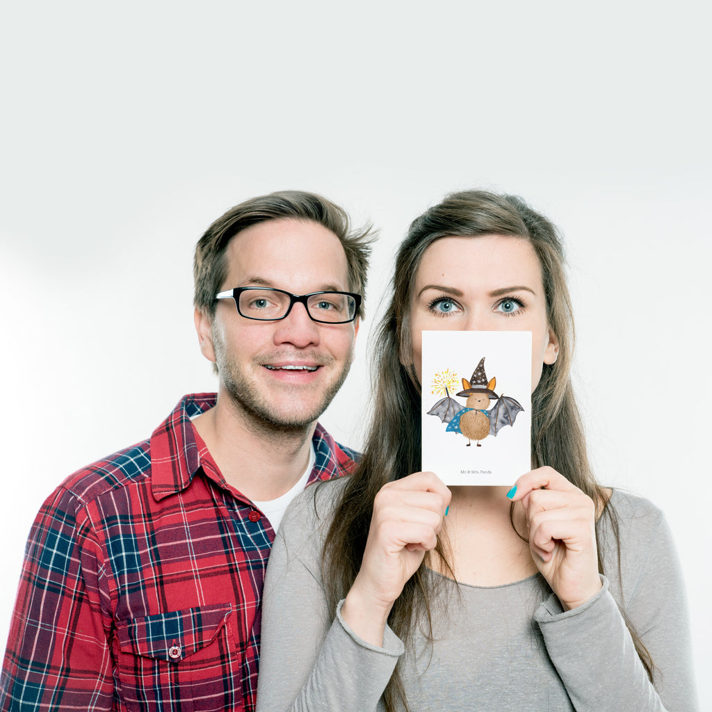 Postkarte Fledermaus Zauberer Geschenkkarte, Grußkarte, Karte, Einladung, Ansichtskarte, Geburtstagskarte, Einladungskarte, Dankeskarte, Tiermotive, Gute Laune, lustige Sprüche, Tiere, Fledermaus, Fledermäuse, Zauberer, Magier, Frauen, reinsteigern