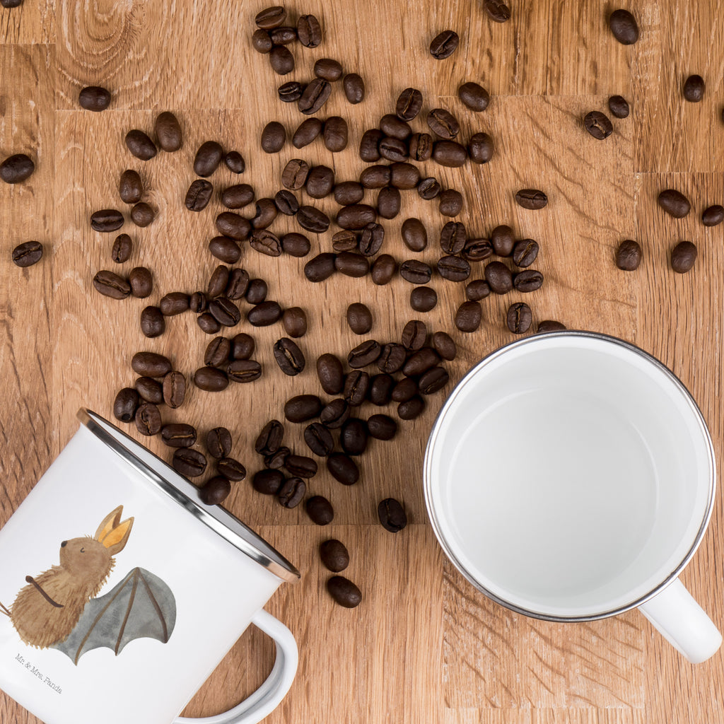 Camping Emaille Tasse Fledermaus sitzend Campingtasse, Trinkbecher, Metalltasse, Outdoor Tasse, Emaille Trinkbecher, Blechtasse Outdoor, Emaille Campingbecher, Edelstahl Trinkbecher, Metalltasse für Camping, Kaffee Blechtasse, Camping Tasse Metall, Tiermotive, Gute Laune, lustige Sprüche, Tiere, Fledermaus, Fledermäuse, Motivation, entspannen