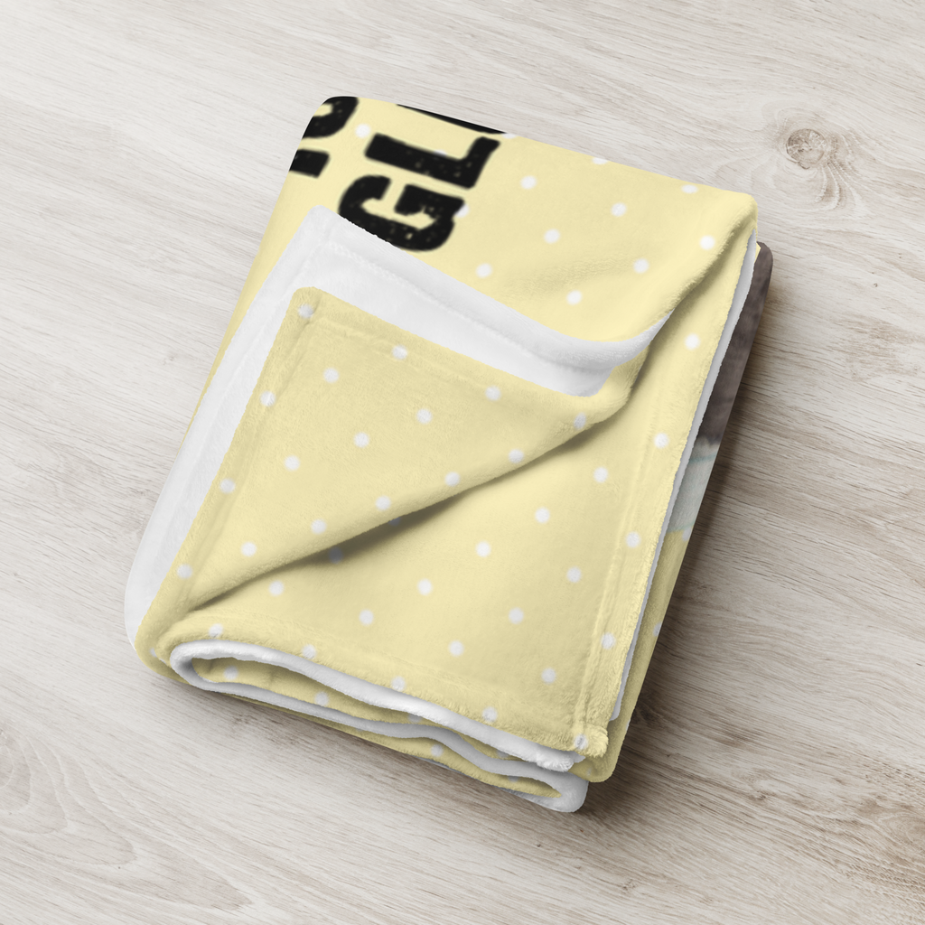 Babydecke Hummeln mit Kleeblatt Hummel, Biene, Spruch positiv, Biene Deko, Spruch schön, glücklich sein, glücklich werden, Spruch fröhlich Babydecke, Babygeschenk, Geschenk Geburt, Babyecke Kuscheldecke, Krabbeldecke  süße Tiermotive, gute Laune, lustige Sprüche, Tiere