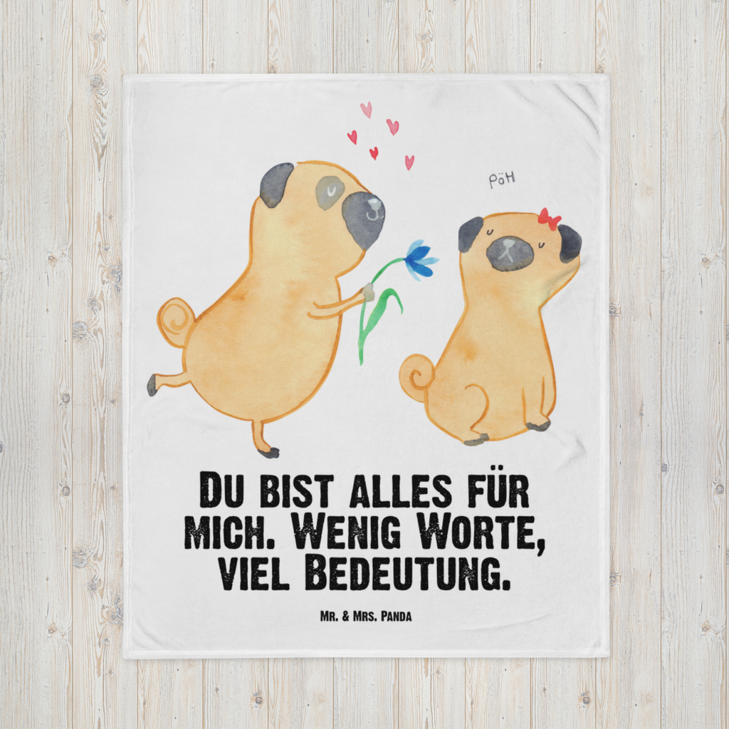Babydecke Mops verliebt  	Mops, Möpse, Hund, Hundeliebe, verliebt, Liebe, Liebesspruch. Verlobt, Geschenk Freund, Partner Babydecke, Babygeschenk, Geschenk Geburt, Babyecke Kuscheldecke, Krabbeldecke  Hund, Hundemotiv, Haustier, Hunderasse, Tierliebhaber, Hundebesitzer, Sprüche