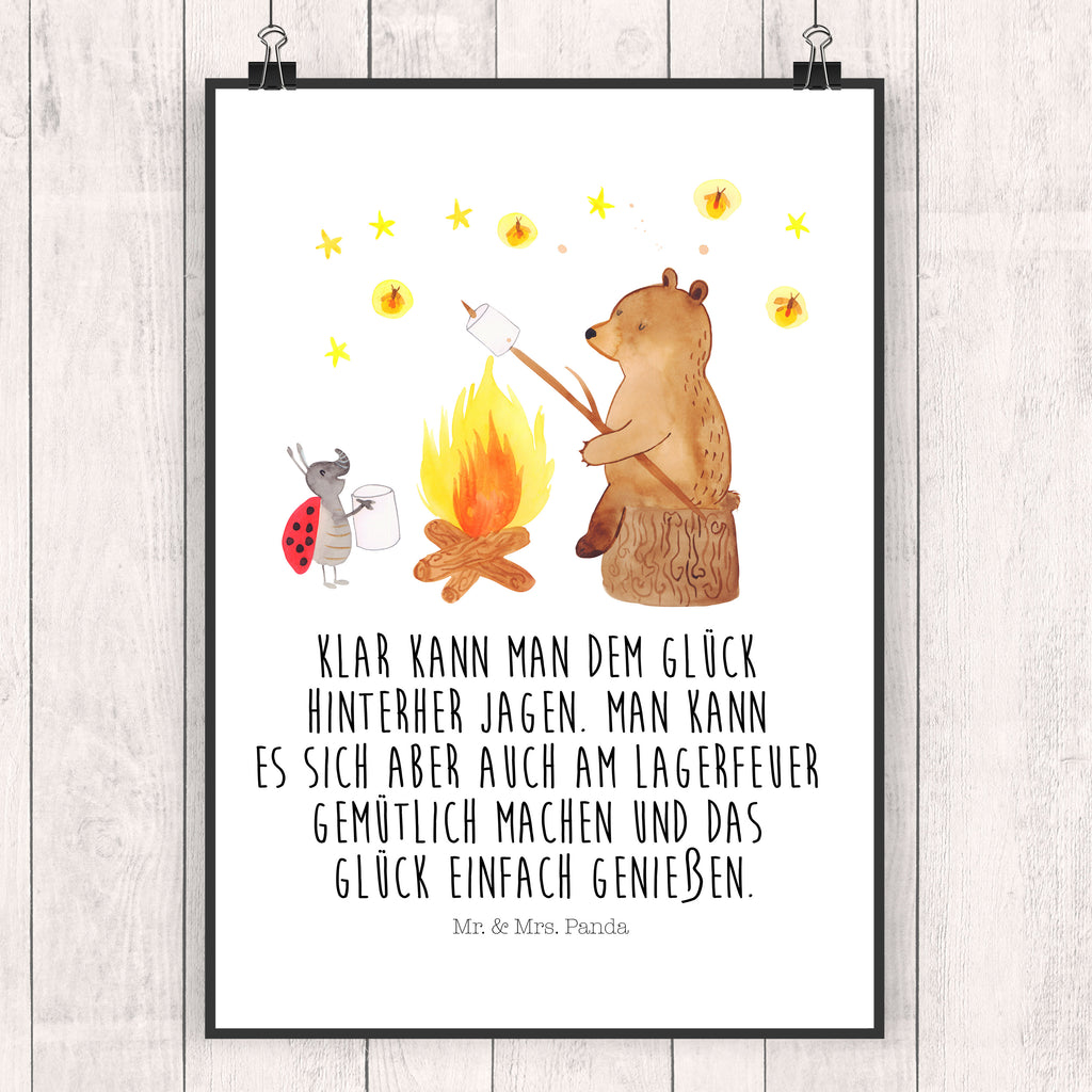 Poster Bär & Marienkäfer Lagerfeuer Lagerfeuer, Bär,  Poster, Wandposter, Bild, Wanddeko, Küchenposter, Kinderposter, Wanddeko Bild, Raumdekoration, Wanddekoration, Handgemaltes Poster, Mr. & Mrs. Panda Poster, Designposter, Kunstdruck, Posterdruck  Bär, Teddy, Teddybär