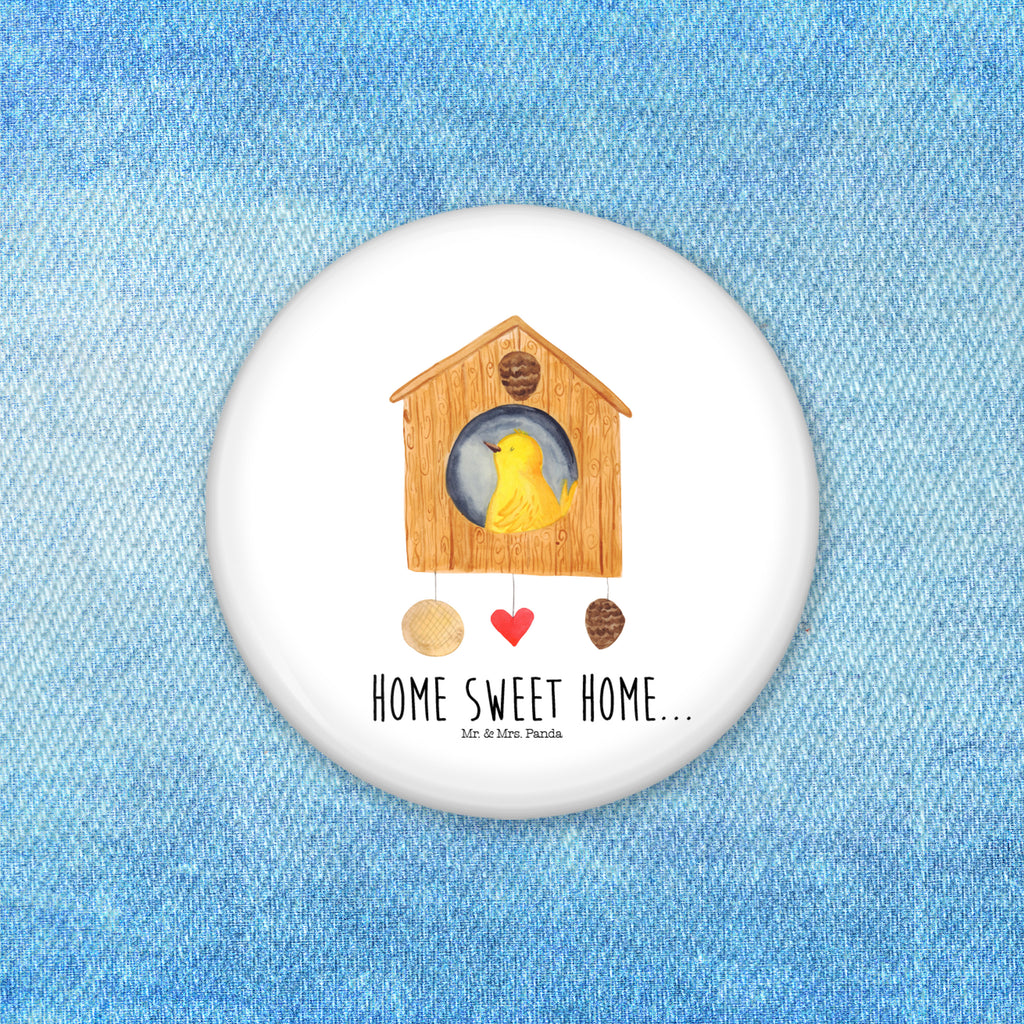 50mm Button Vogelhaus sweet Home 50mm Button, Button, Pin, Anstecknadel, Tiermotive, Gute Laune, lustige Sprüche, Tiere, Vogelhaus, Vogel, Home sweet Home, Einzug, Umzug, Geschenk, Einzugsgeschenk, Hausbau, Haus