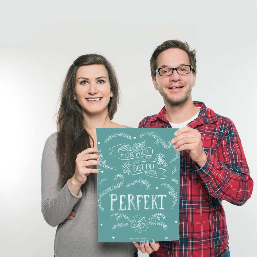 Poster Für mich bist du perfekt Partner Geschenk, Freundin Geschenk, Freund Geschenk, Liebe spruch, Geschenk Jahrestag, Traumfrau, Traummann, Hochzeitstag Poster, Wandposter, Bild, Wanddeko, Küchenposter, Kinderposter, Wanddeko Bild, Raumdekoration, Wanddekoration, Handgemaltes Poster, Mr. & Mrs. Panda Poster, Designposter, Kunstdruck, Posterdruck  Blumen Deko, Frühlings Deko, Sommer Deko, Dekoration, positive Botschaft, Naturliebhaber, Outdoor, Natur, Abenteuer