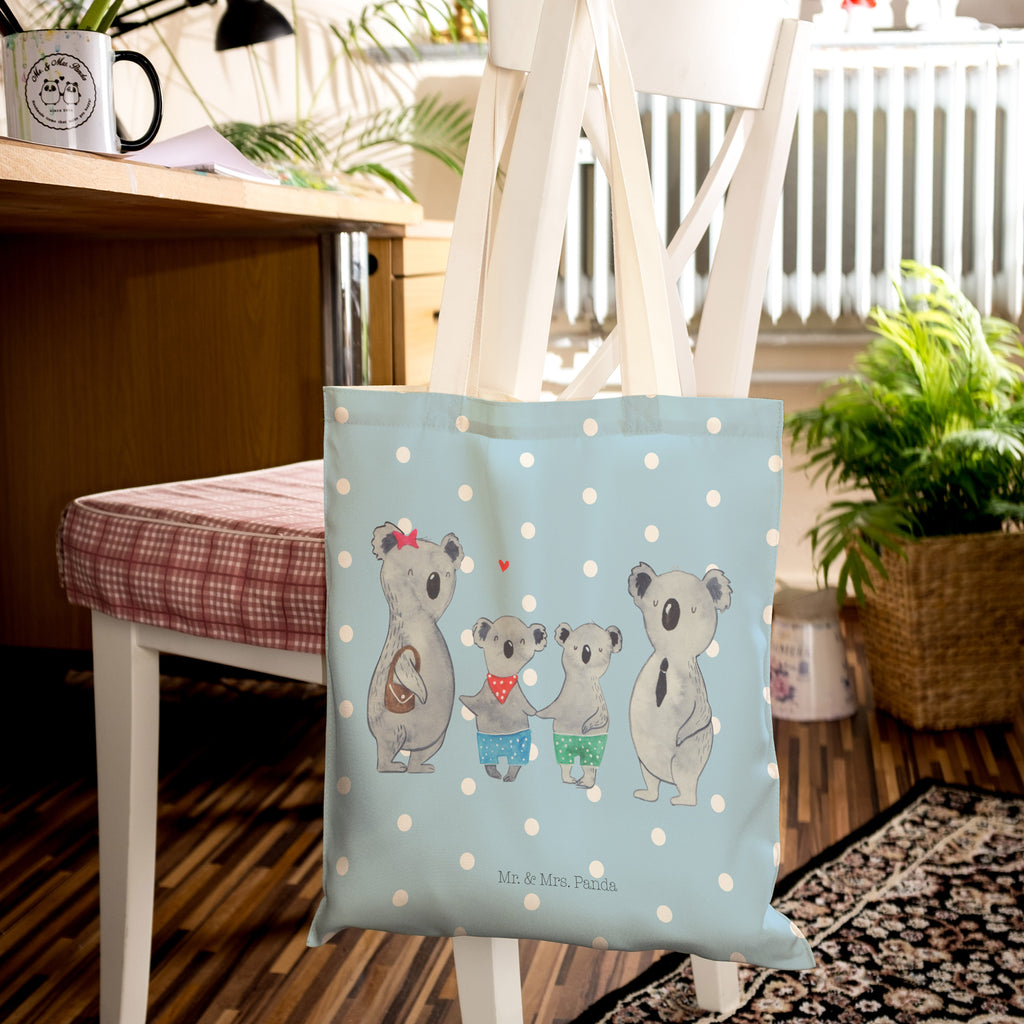 Einkaufstasche Koala Familie zwei Tragetasche, Tasche, Beutel, Stofftasche, Baumwolltasche, Umhängetasche, Shopper, Familie, Vatertag, Muttertag, Bruder, Schwester, Mama, Papa, Oma, Opa, Koala, Koalabär, beste Familie, Familienzeit, Familienleben, Koalafamilie, Lieblingsfamilie