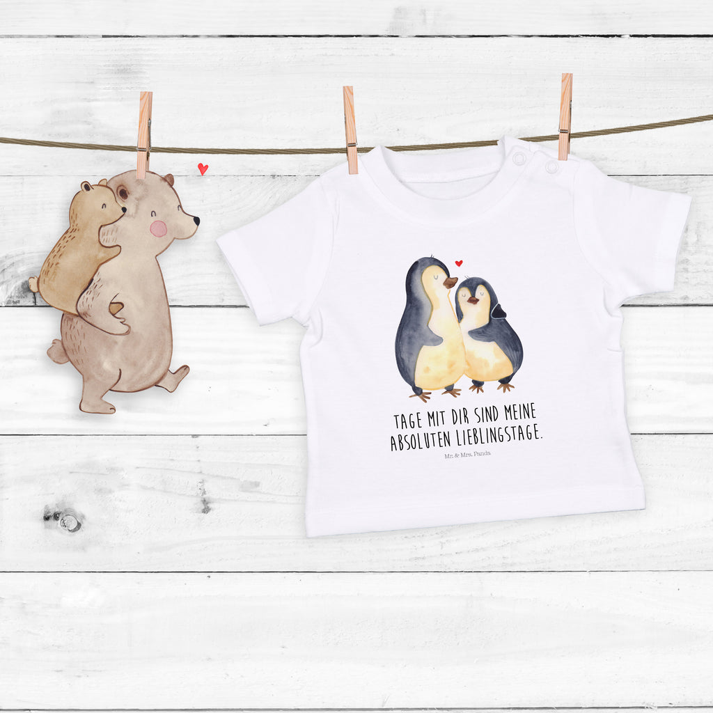 Baby T-Shirt Pinguin umarmend Pinguin, Liebe, Liebespaar, Liebesbeweis, Liebesgeschenk, Verlobung, Jahrestag, Hochzeitstag, Hochzeit, Hochzeitsgeschenk Mädchen,Jungen,Unisex,Motiv,Baby T-Shirt,Kurzarm  Pinguin