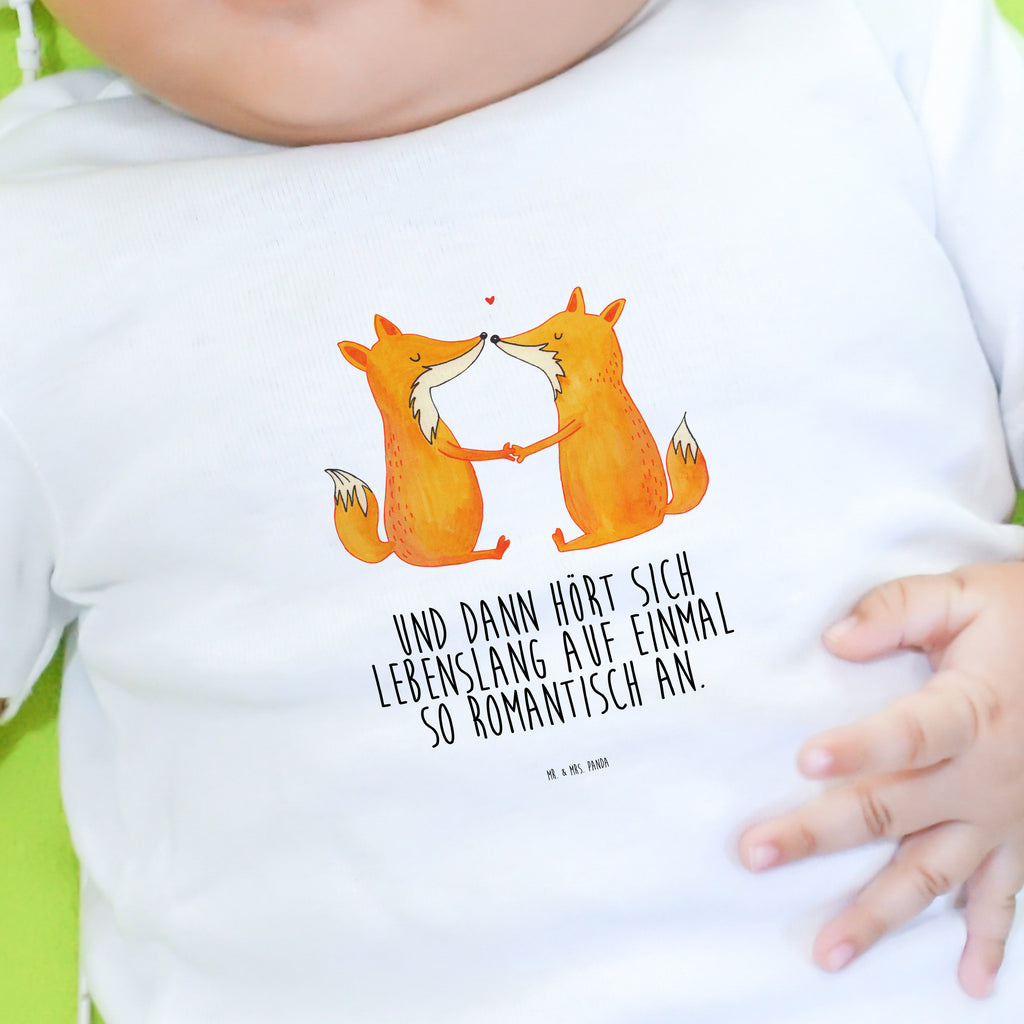 Baby T-Shirt Füchse Liebe Fuchs, Füchse, Fox, Liebe, Liebespaar, Paar, Partner, Freundin, Freund, Ehe, Verlobte, Ehemann, Ehefrau, Liebesbeweis Mädchen, Jungen, Unisex, Motiv ,Baby T-Shirt, Kurzarm, Shirt, Baby  Fuchs